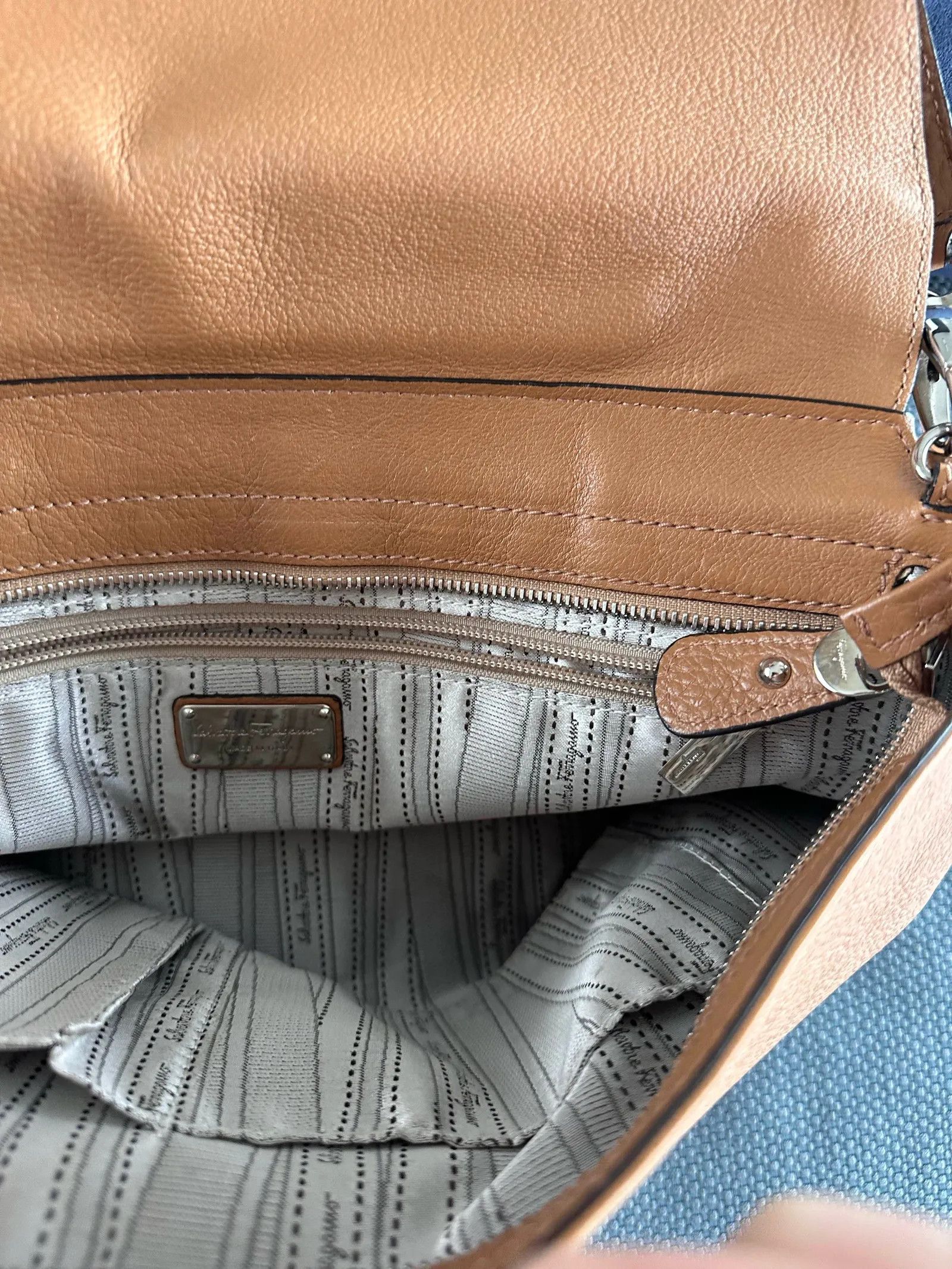 Salvatore Ferragamo Salvatore Ferragamo Bucket Bag Size ONE SIZE - 4 Thumbnail
