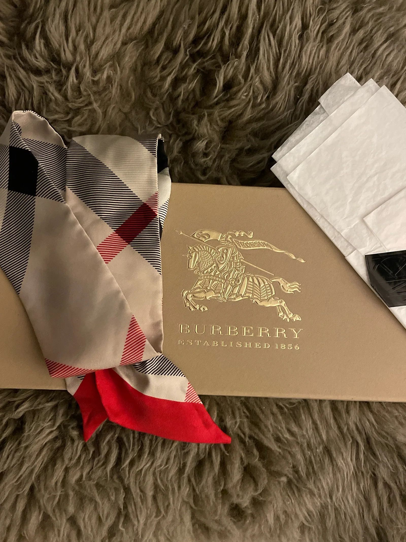 Burberry Burberry Scarf Size ONE SIZE - 3 Thumbnail