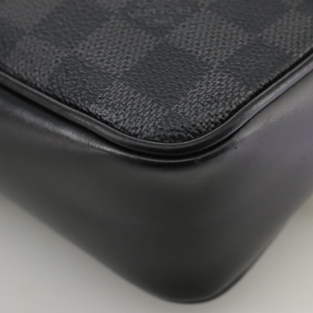Louis Vuitton Kasaï Black Canvas Clutch Bag (Pre-Owned) Size ONE SIZE - 8 Thumbnail