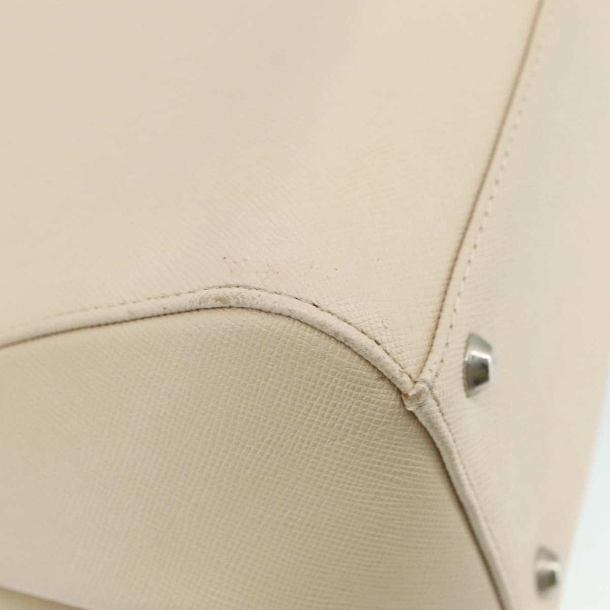 Burberry Beige Leather Handbag (Pre-Owned) Size ONE SIZE - 10 Thumbnail