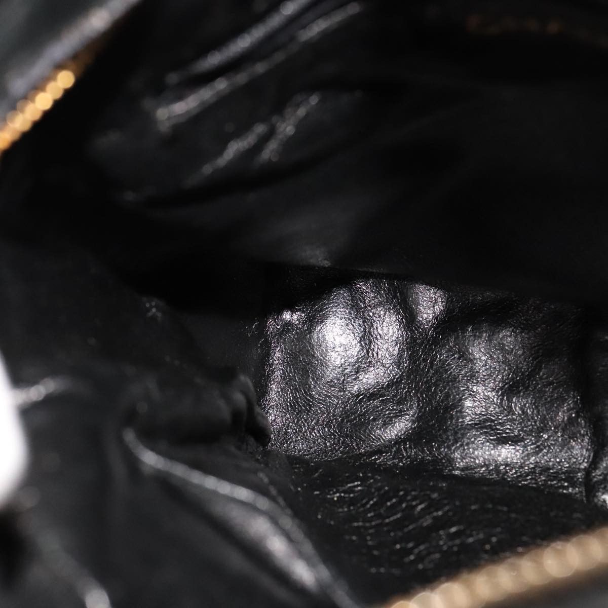 Chanel Matelassé Black Suede Handbag (Pre-Owned) Size ONE SIZE - 17 Thumbnail