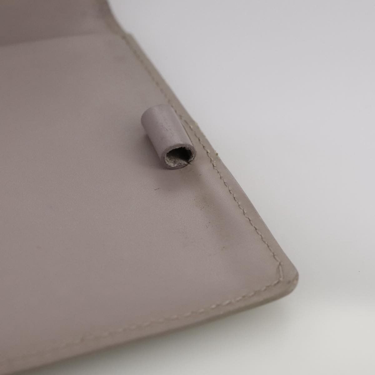 Louis Vuitton Agenda Grey Leather Wallet (Pre-Owned) Size ONE SIZE - 18 Thumbnail