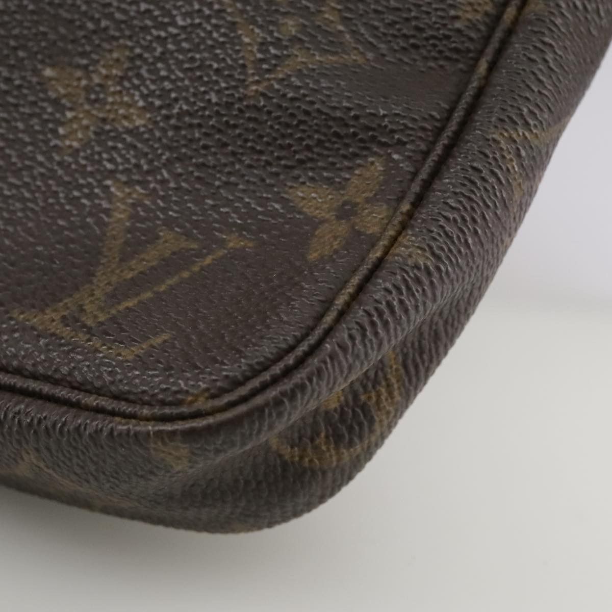 Louis Vuitton Pochette Accessoire Brown Canvas Clutch Bag (Pre-Owned) Size ONE SIZE - 8 Thumbnail