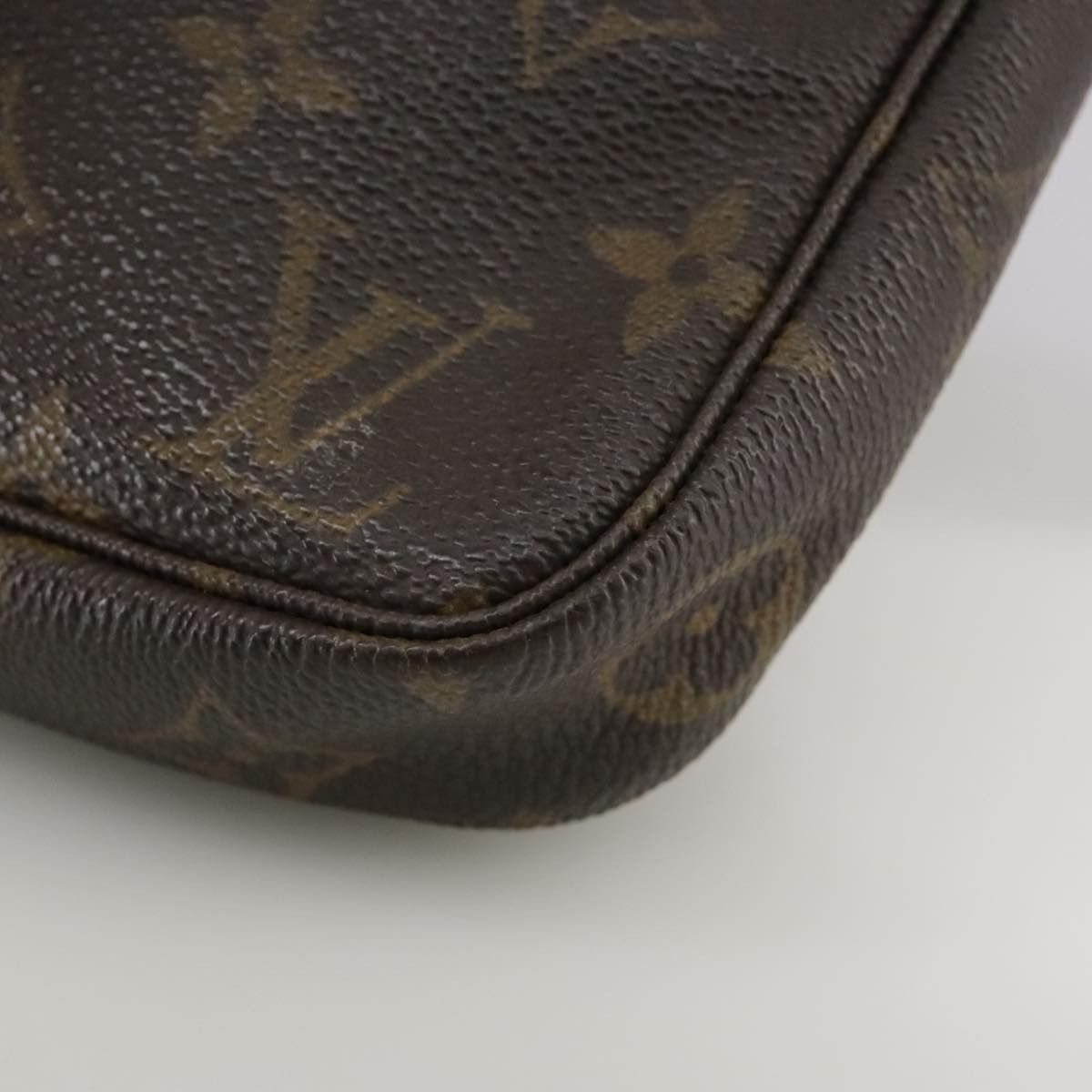 Louis Vuitton Pochette Accessoire Brown Canvas Clutch Bag (Pre-Owned) Size ONE SIZE - 10 Thumbnail