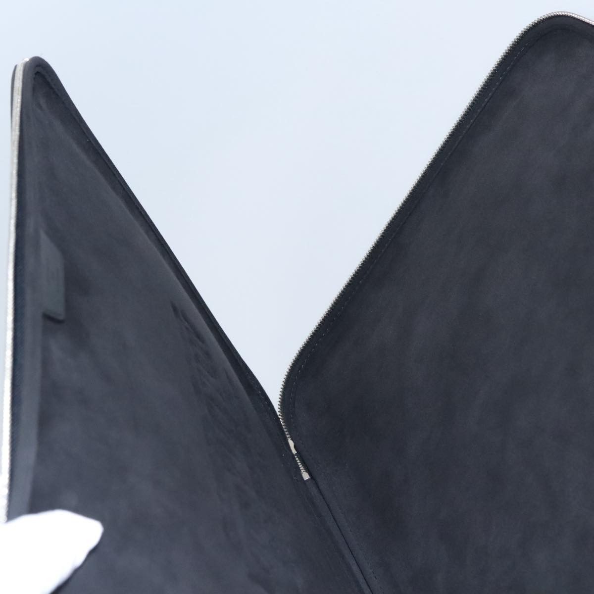 Louis Vuitton Computer Sleeve Black Canvas Clutch Bag (Pre-Owned) Size ONE SIZE - 17 Thumbnail