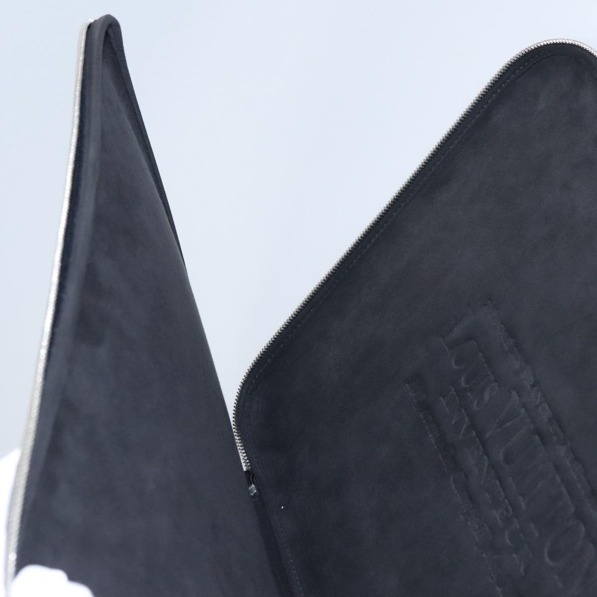 Louis Vuitton Computer Sleeve Black Canvas Clutch Bag (Pre-Owned) Size ONE SIZE - 18 Thumbnail