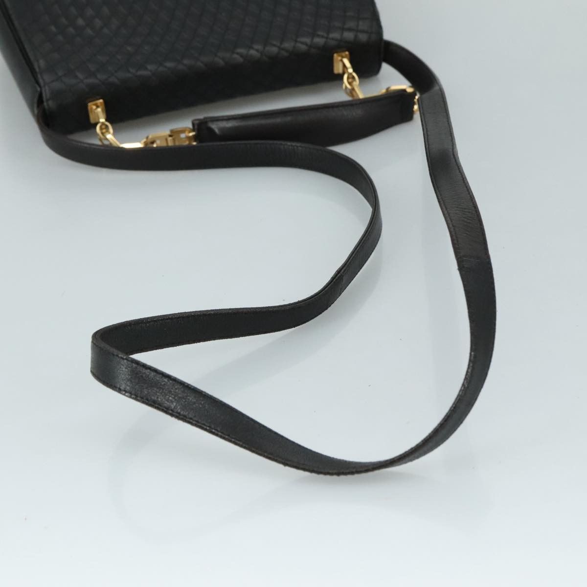 Bally Black Leather Handbag (Pre-Owned) Size ONE SIZE - 16 Thumbnail