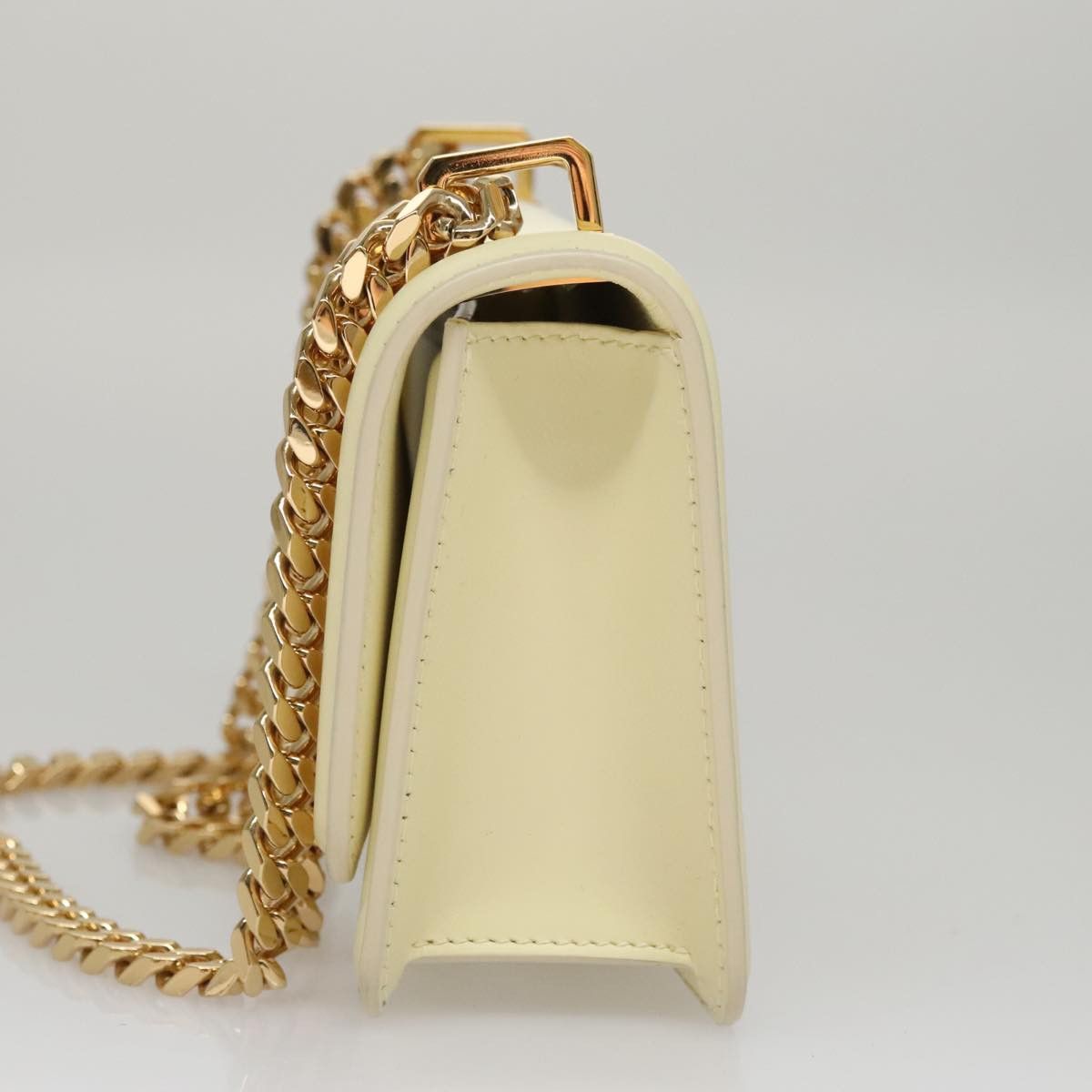 Burberry Tb Beige Leather Shoulder Bag (Pre-Owned) Size ONE SIZE - 3 Thumbnail