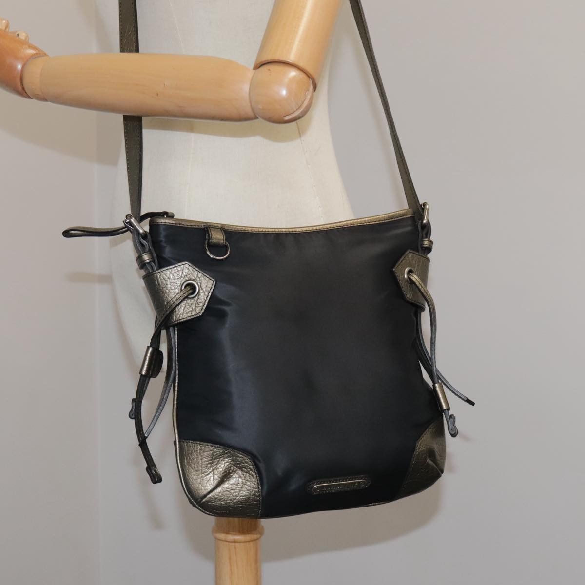 Burberry Black Synthetic Shoulder Bag (Pre-Owned) Size ONE SIZE - 15 Thumbnail