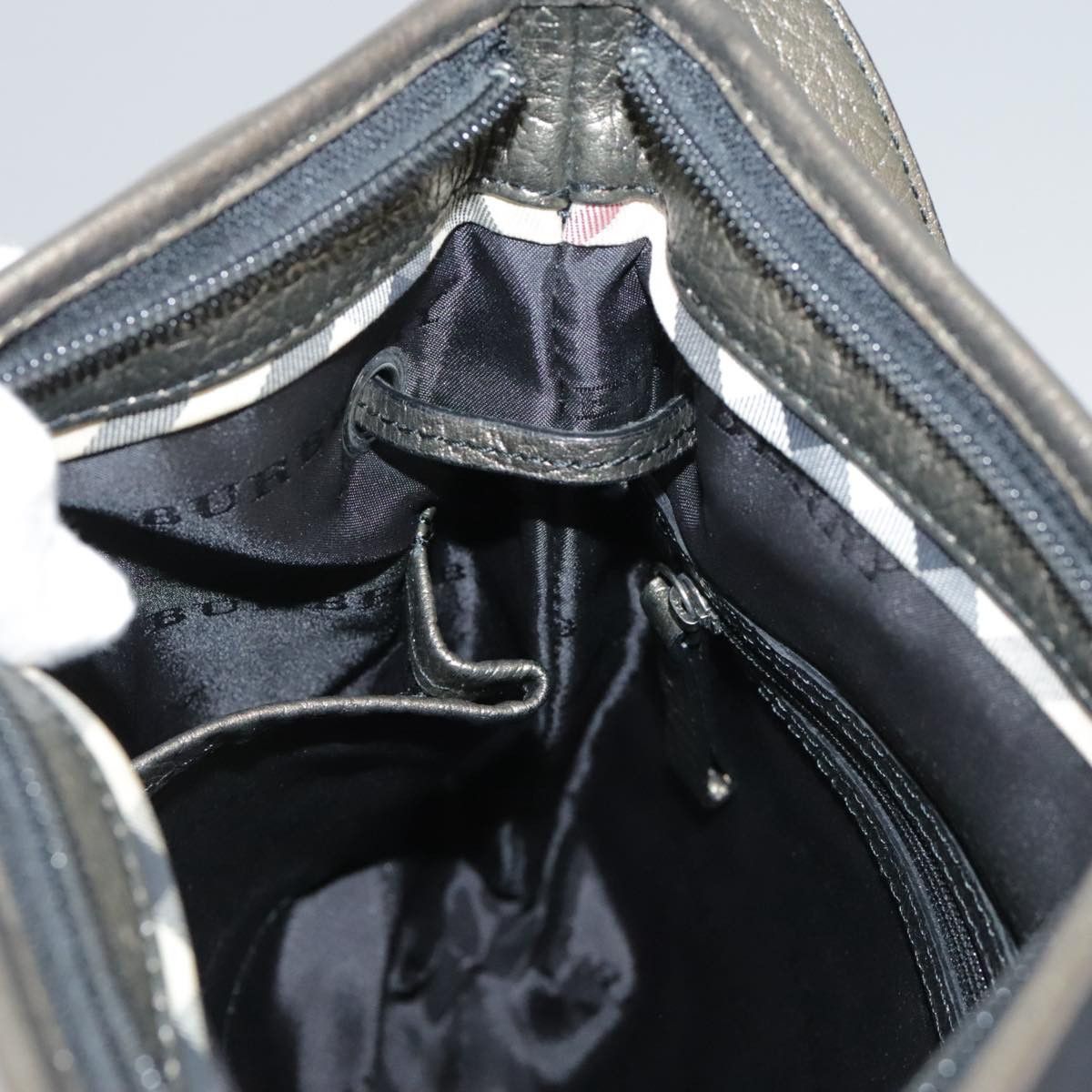 Burberry Black Synthetic Shoulder Bag (Pre-Owned) Size ONE SIZE - 20 Thumbnail