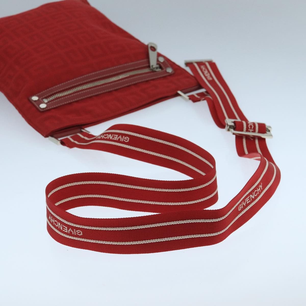 Givenchy Red Canvas Shoulder Bag (Pre-Owned) Size ONE SIZE - 5 Thumbnail