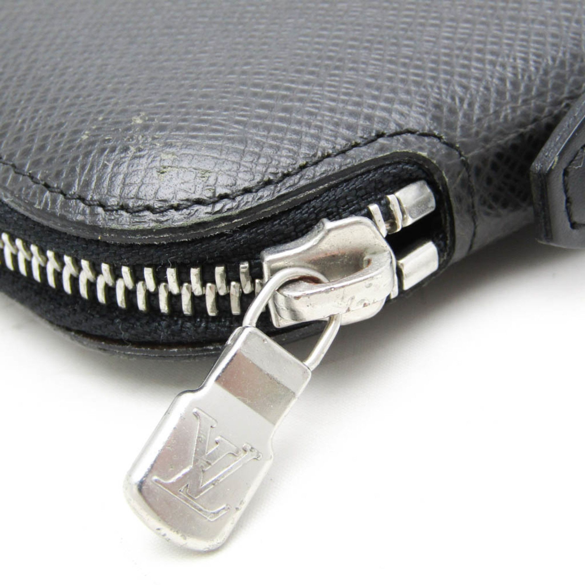 Louis Vuitton Louis Vuitton Taiga Travel Case Organizer Atoll M30652 Men's Taiga Leather Long Wallet (bi-fold) Ardoise Size ONE SIZE - 10 Thumbnail