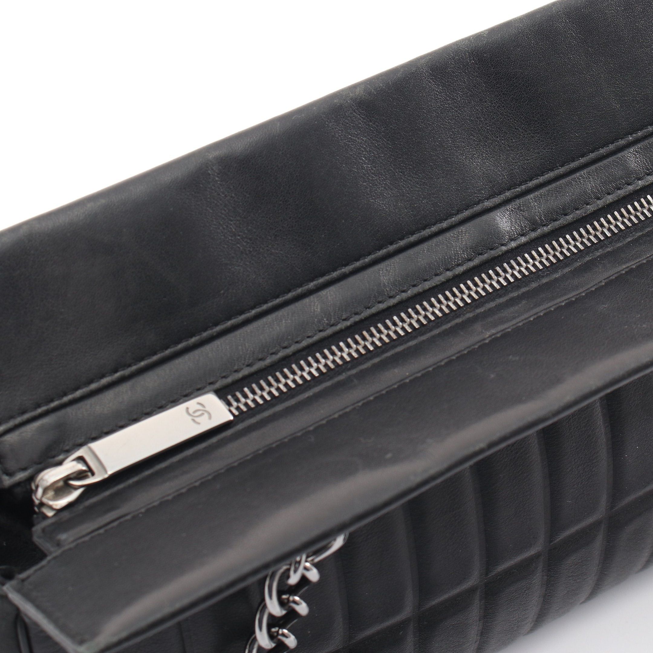 Chanel Chanel Chocolate Bar Chain Handbag Tote Bag Lambskin Black Silver Hardware Size ONE SIZE - 9 Thumbnail