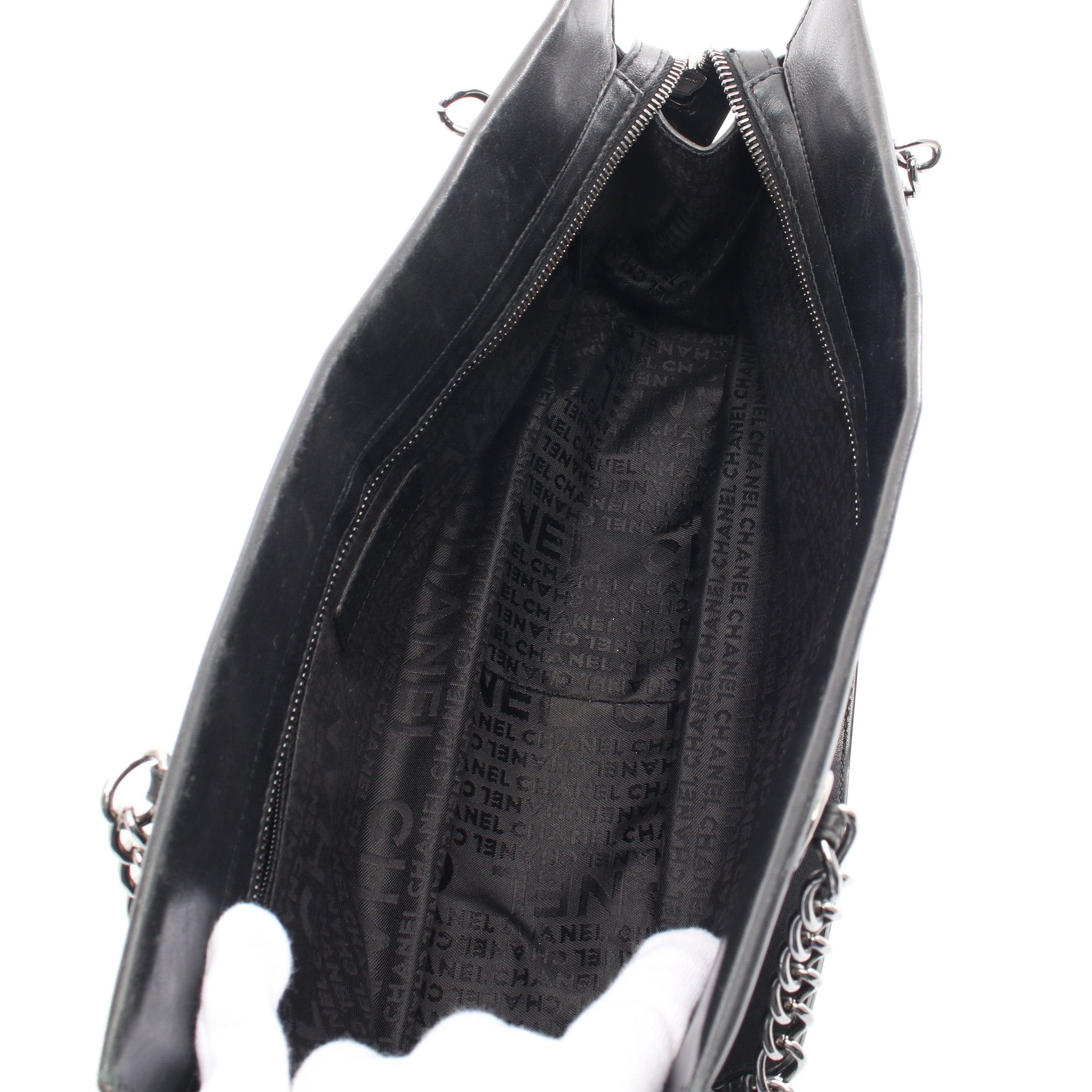Chanel Chanel Chocolate Bar Chain Handbag Tote Bag Lambskin Black Silver Hardware Size ONE SIZE - 3 Thumbnail
