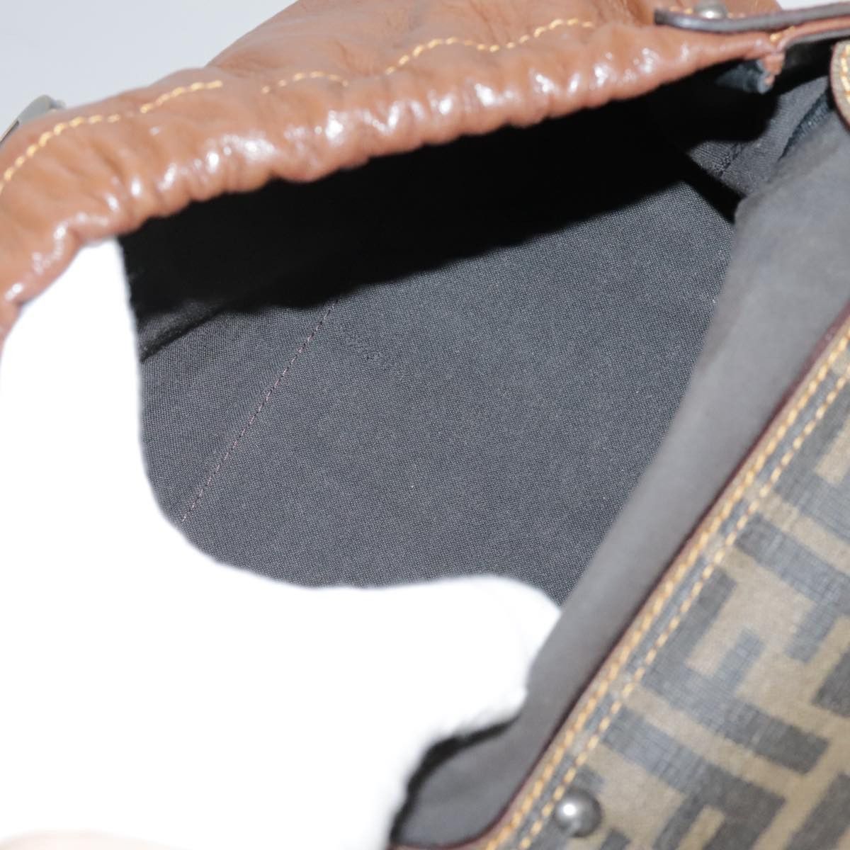 Fendi Brown Leather Handbag (Pre-Owned) Size ONE SIZE - 12 Thumbnail