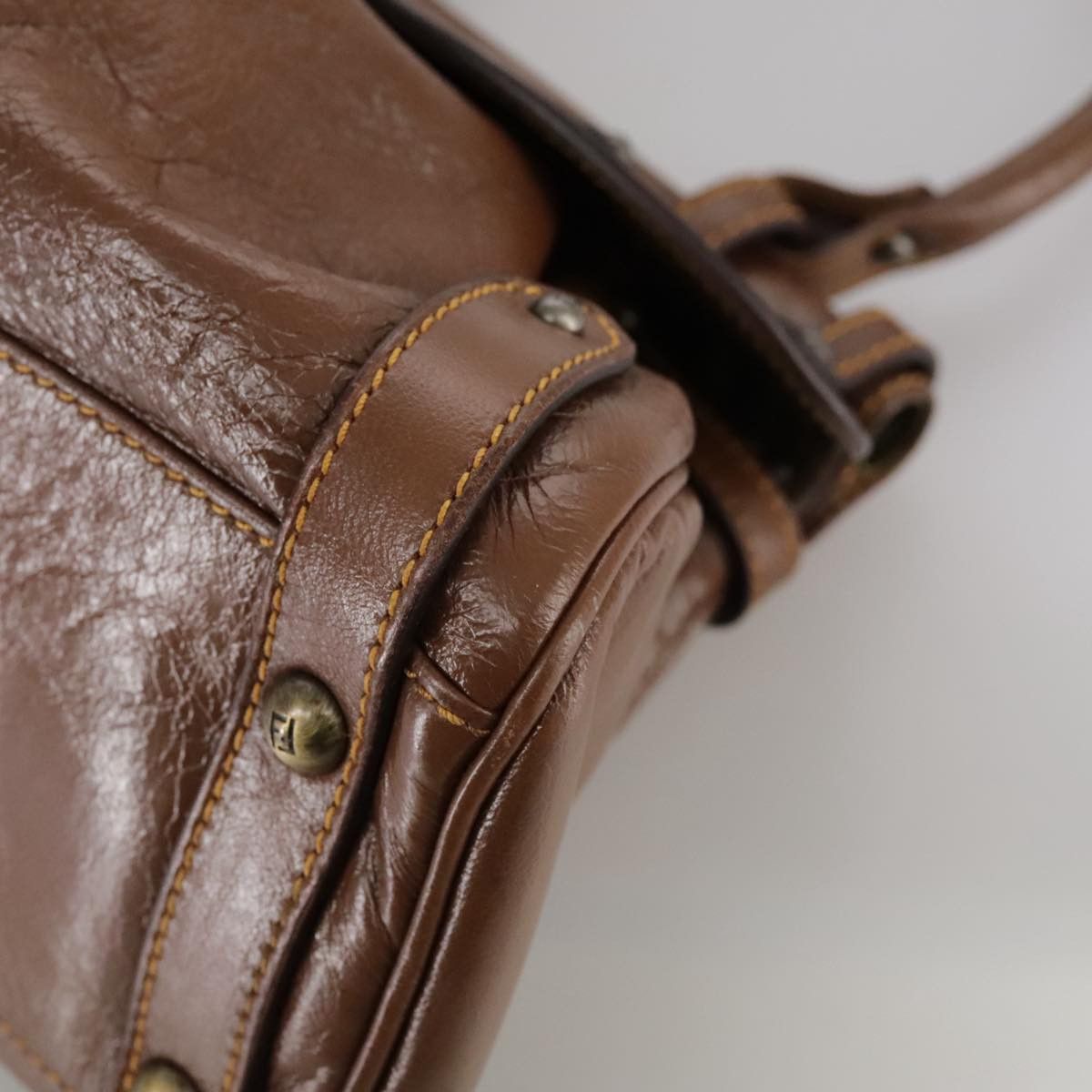 Fendi Brown Leather Handbag (Pre-Owned) Size ONE SIZE - 8 Thumbnail