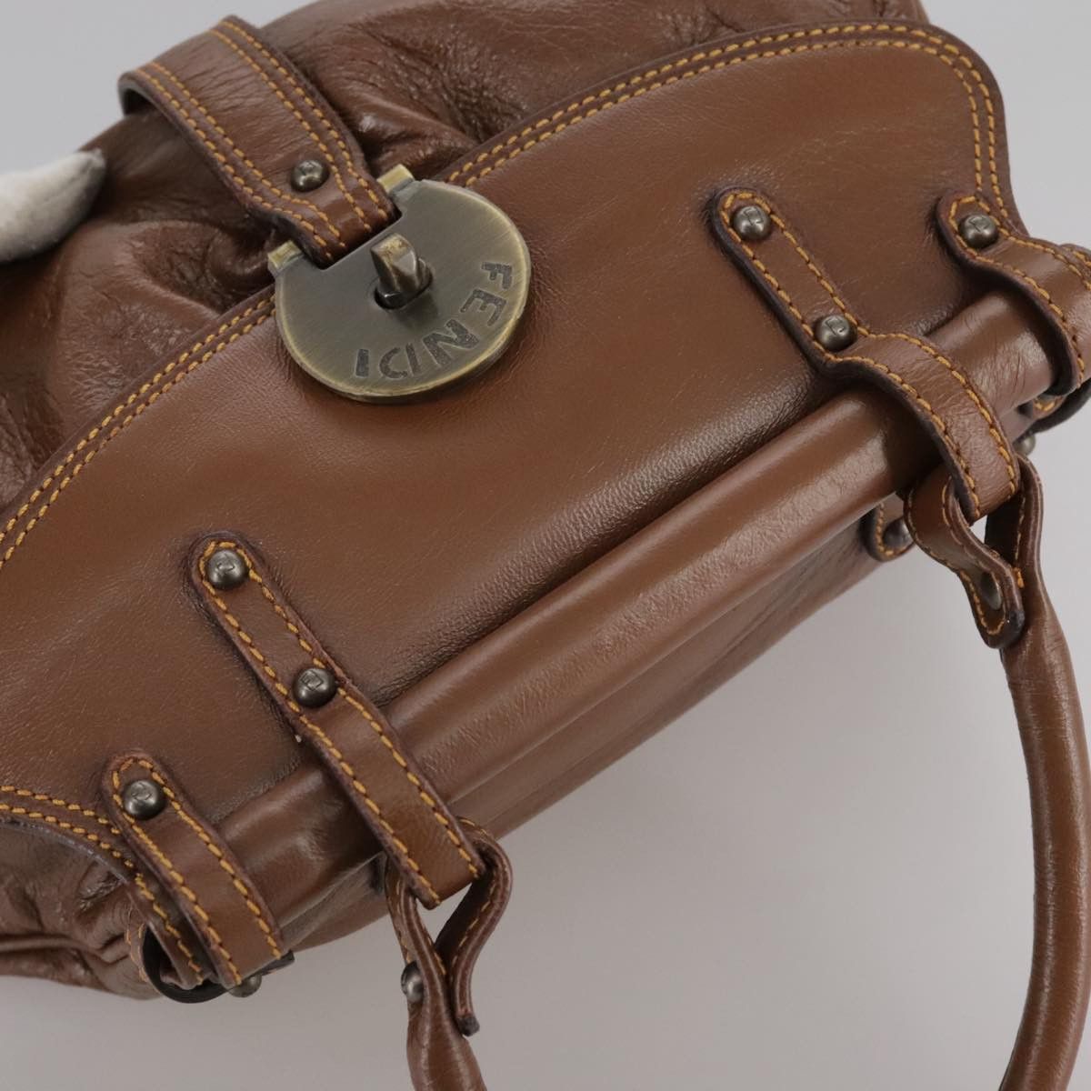 Fendi Brown Leather Handbag (Pre-Owned) Size ONE SIZE - 17 Thumbnail