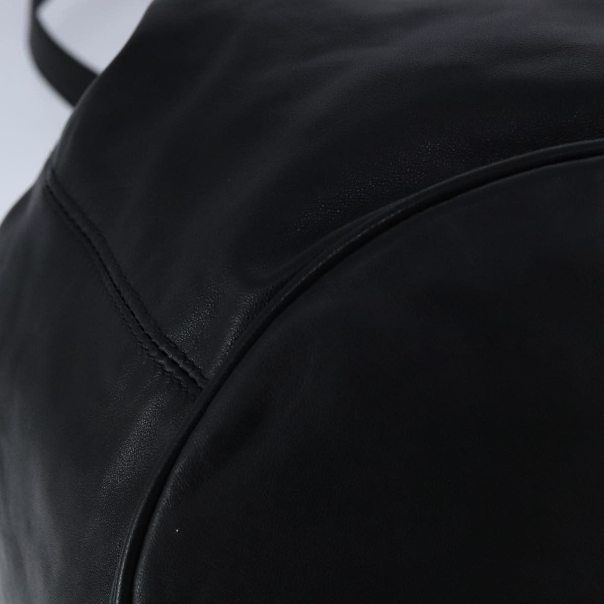 Burberry Black Leather Shoulder Bag (Pre-Owned) Size ONE SIZE - 9 Thumbnail