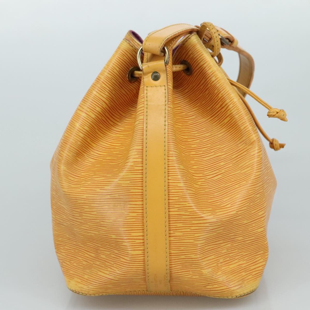 Louis Vuitton Noé Pm Yellow Leather Shoulder Bag (Pre-Owned) Size ONE SIZE - 3 Thumbnail