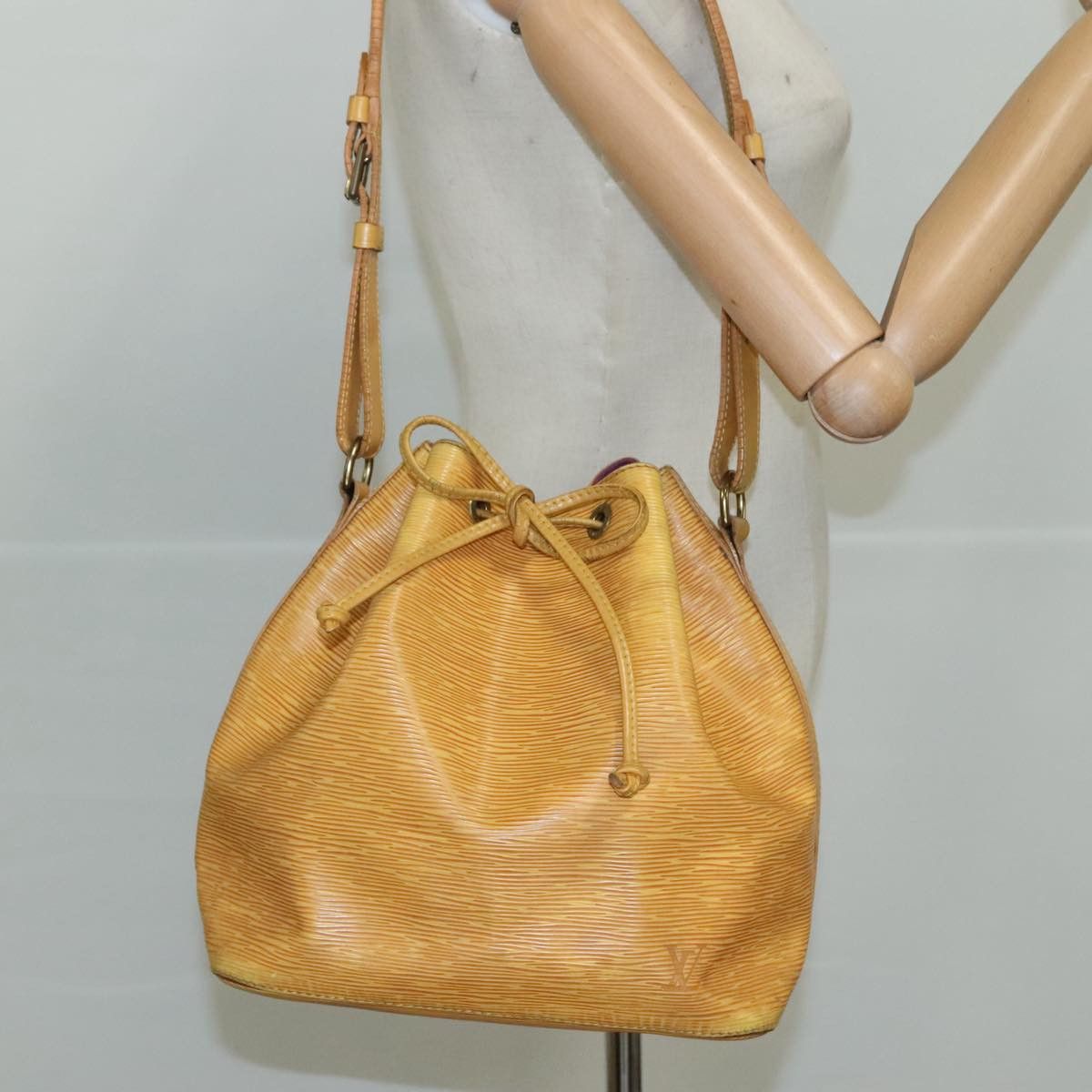 Louis Vuitton Noé Pm Yellow Leather Shoulder Bag (Pre-Owned) Size ONE SIZE - 14 Thumbnail