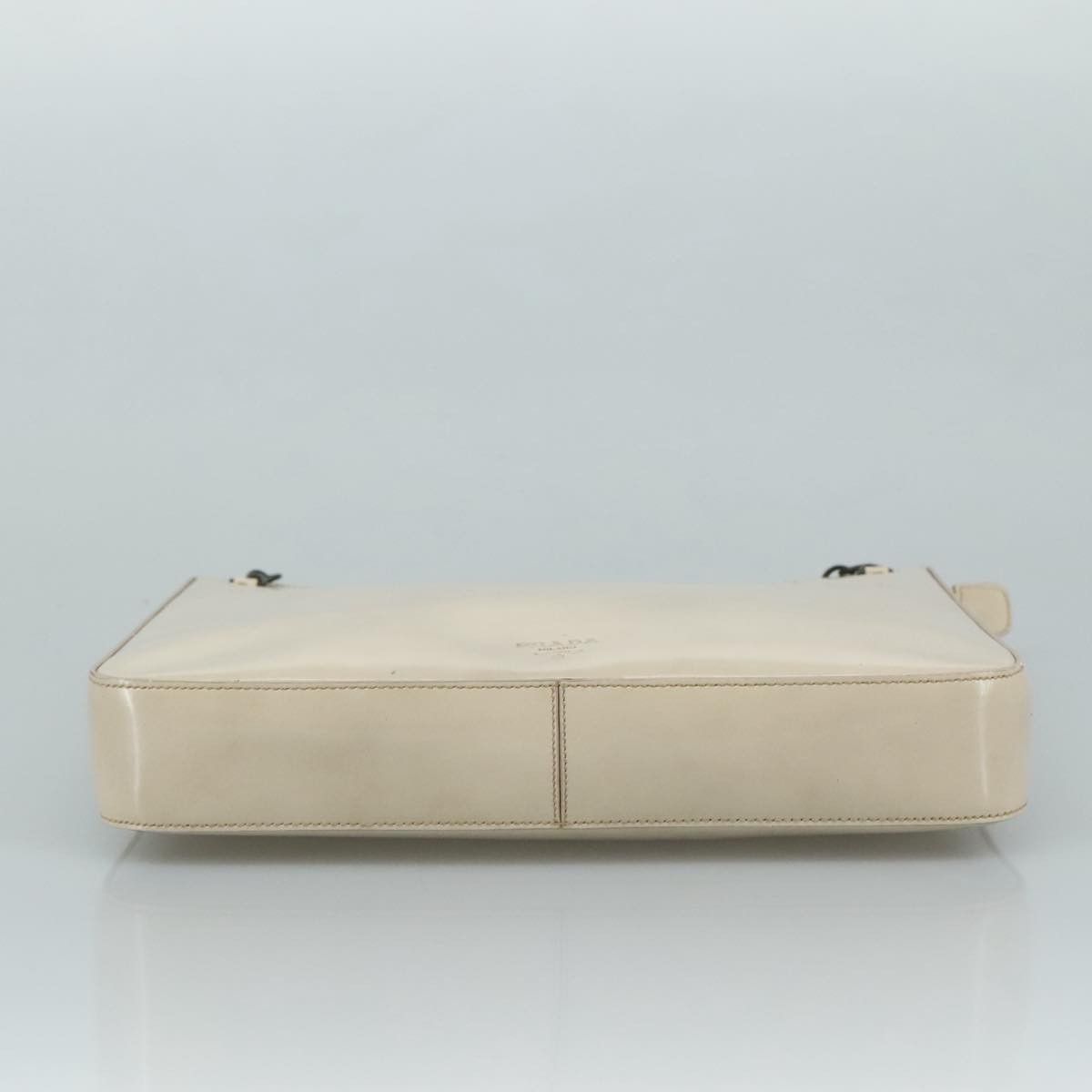 Prada Beige Patent Leather Shoulder Bag (Pre-Owned) Size ONE SIZE - 18 Thumbnail