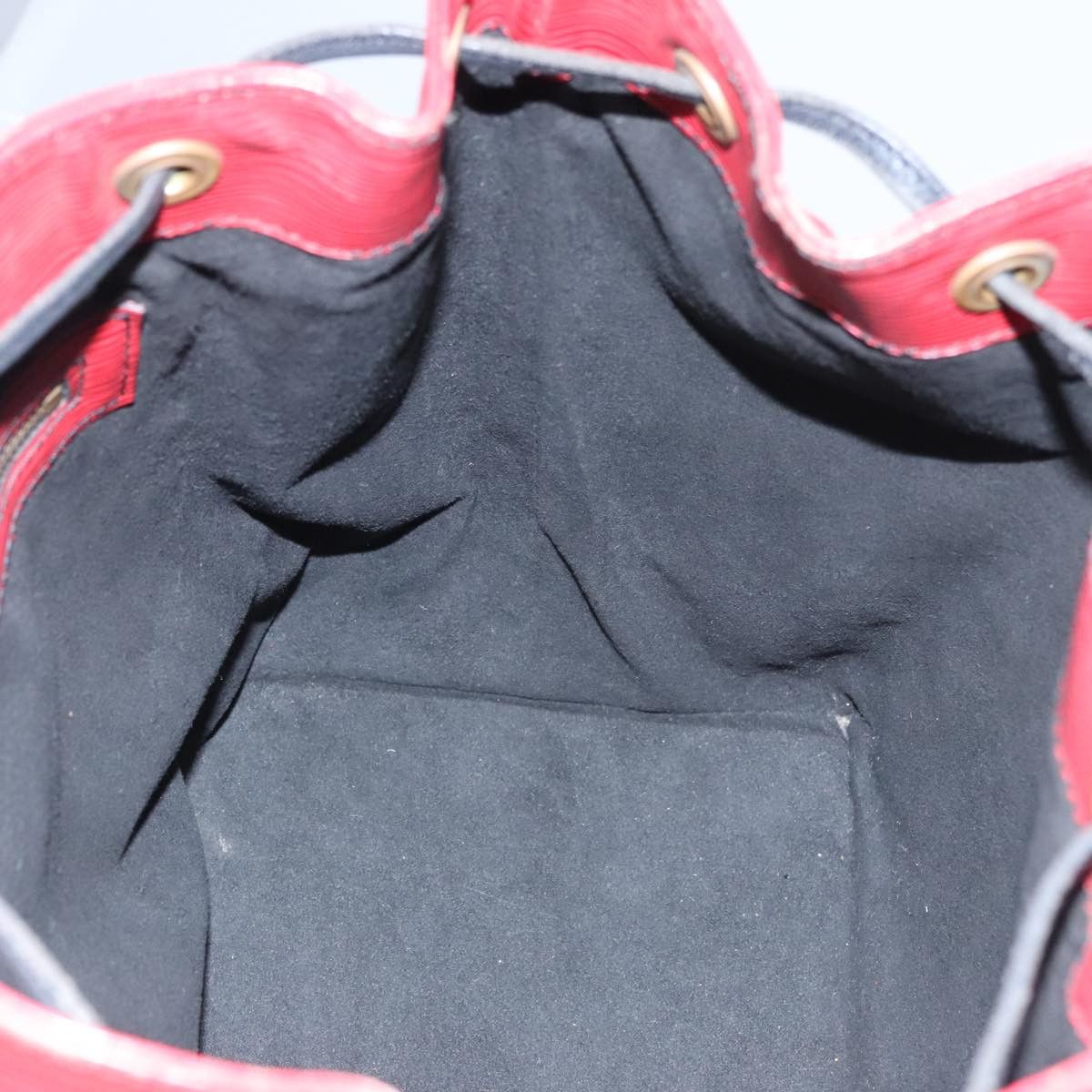 Louis Vuitton Noe Red Leather Shoulder Bag (Pre-Owned) Size ONE SIZE - 11 Thumbnail
