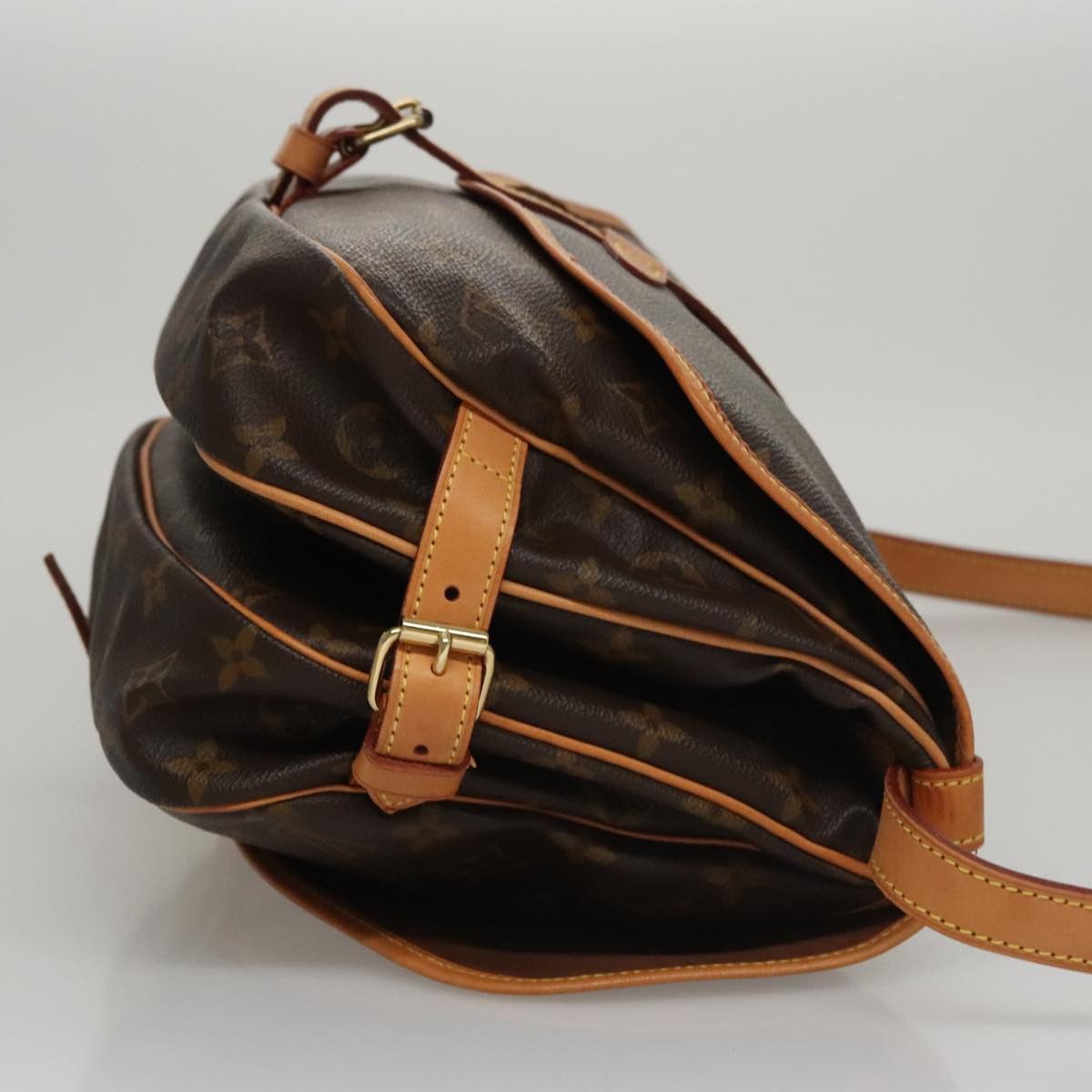 Louis Vuitton Saumur Brown Canvas Shoulder Bag (Pre-Owned) Size ONE SIZE - 3 Thumbnail