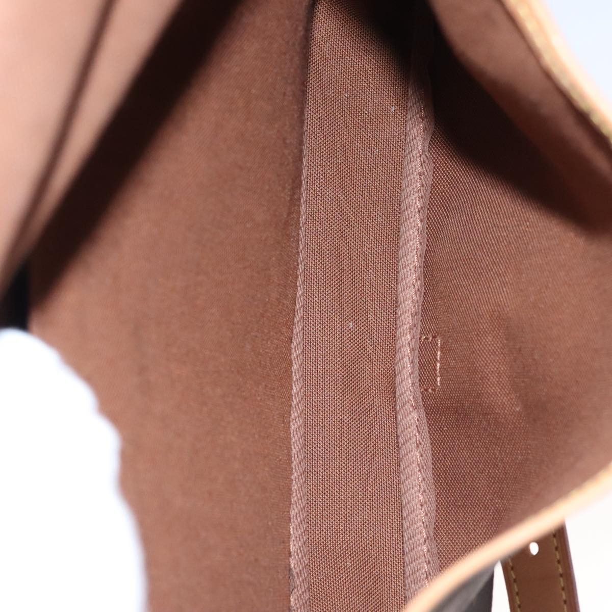 Louis Vuitton Saumur Brown Canvas Shoulder Bag (Pre-Owned) Size ONE SIZE - 14 Thumbnail