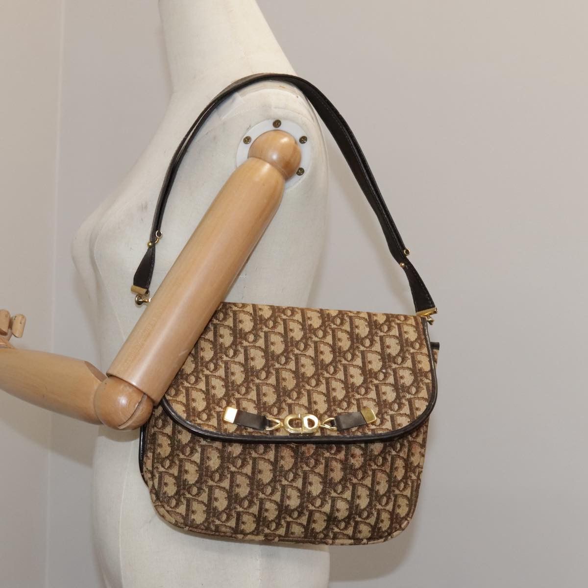 Dior Cd Brown Canvas Shoulder Bag (Pre-Owned) Size ONE SIZE - 15 Thumbnail