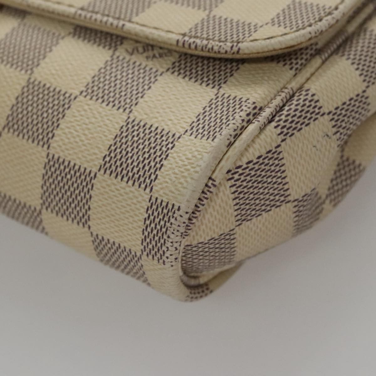 Louis Vuitton Favorite White Canvas Shoulder Bag (Pre-Owned) Size ONE SIZE - 8 Thumbnail