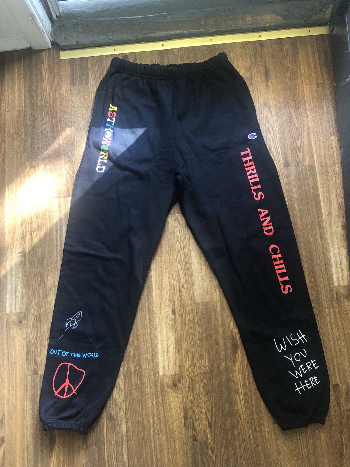 Travis scott x champion cheap astroworld peace sweatpants joggers