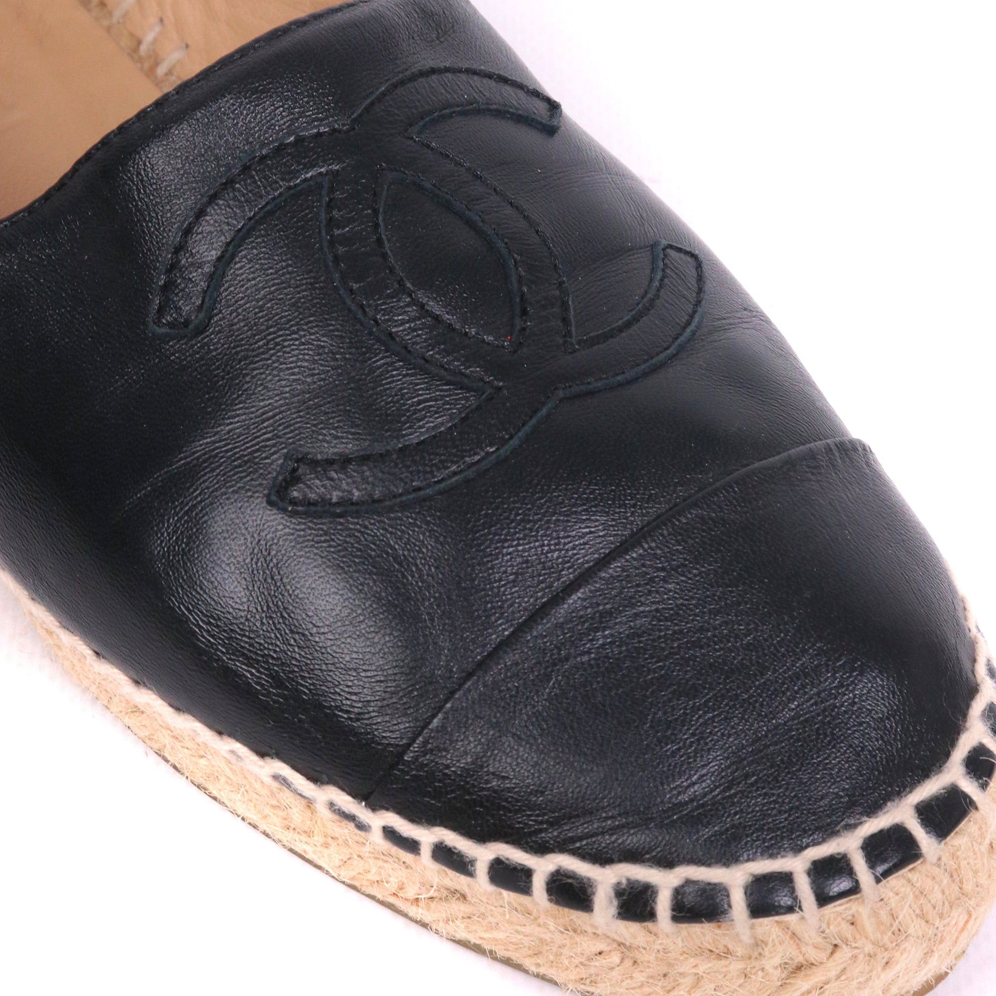 Chanel CHANEL - CC Chanel espadrilles in black leather (T37) Size US 6 / IT 36 - 3 Thumbnail