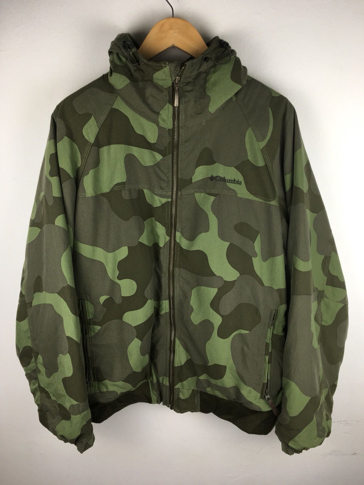 Columbia × Vintage Columbia camouflage jacket armpit 24x27 Size US L / EU 52-54 / 3 - 1 Thumbnail
