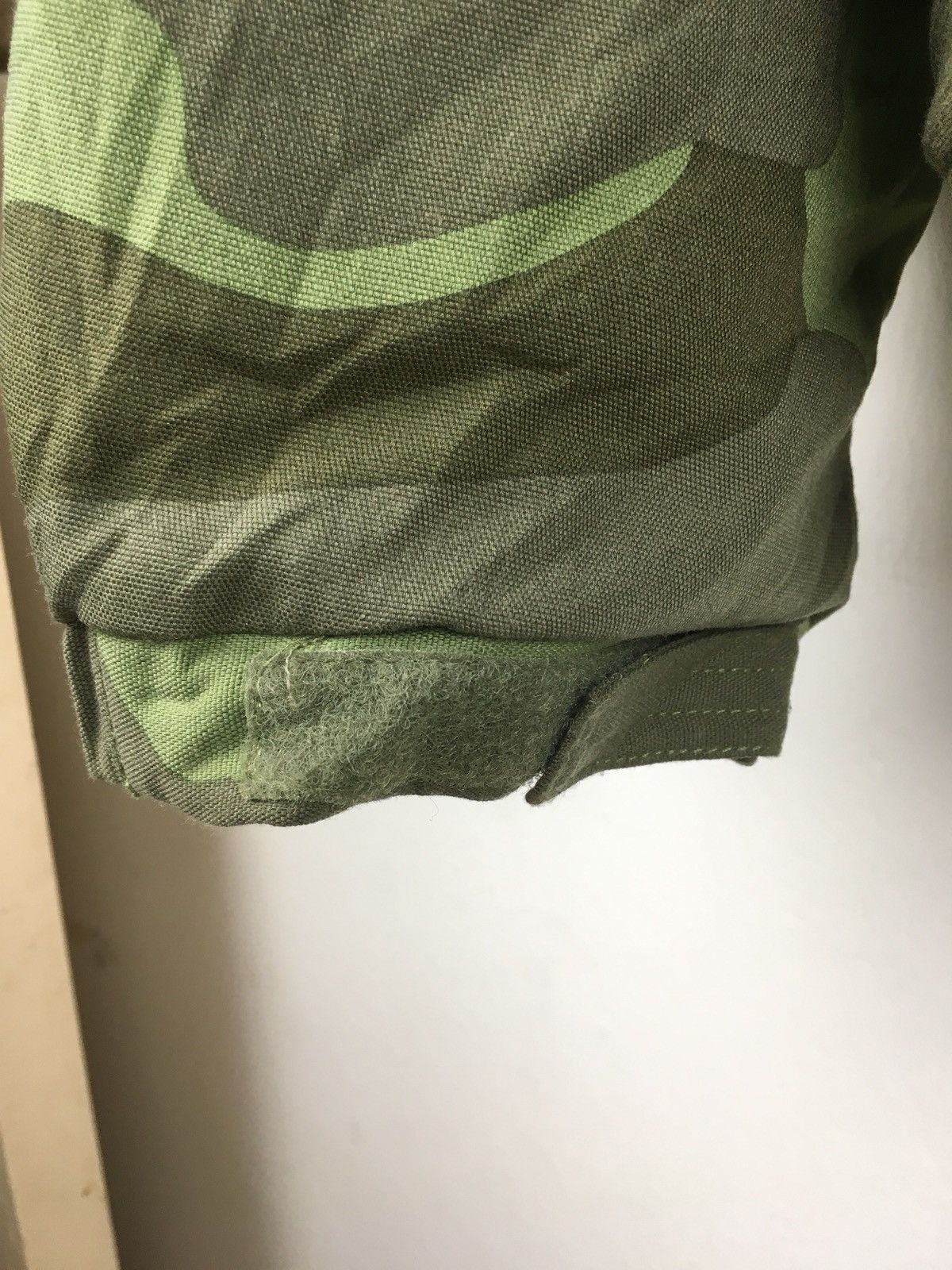 Columbia × Vintage Columbia camouflage jacket armpit 24x27 Size US L / EU 52-54 / 3 - 5 Thumbnail