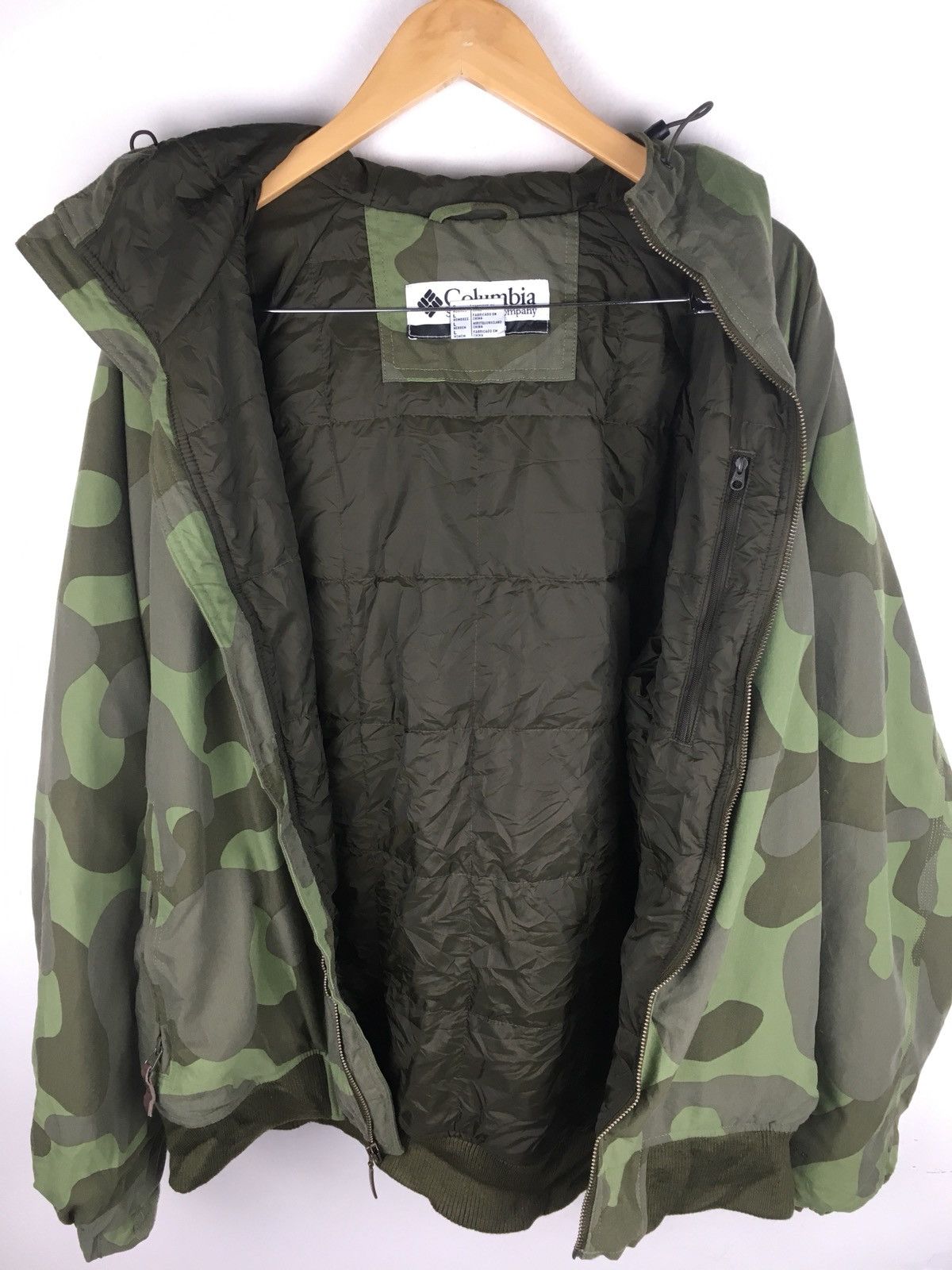 Columbia × Vintage Columbia camouflage jacket armpit 24x27 Size US L / EU 52-54 / 3 - 3 Thumbnail