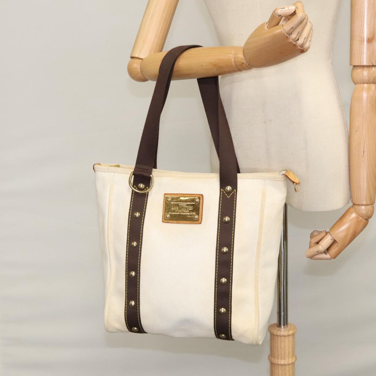 Louis Vuitton Antigua Beige Canvas Tote Bag (Pre-Owned) Size ONE SIZE - 12 Thumbnail