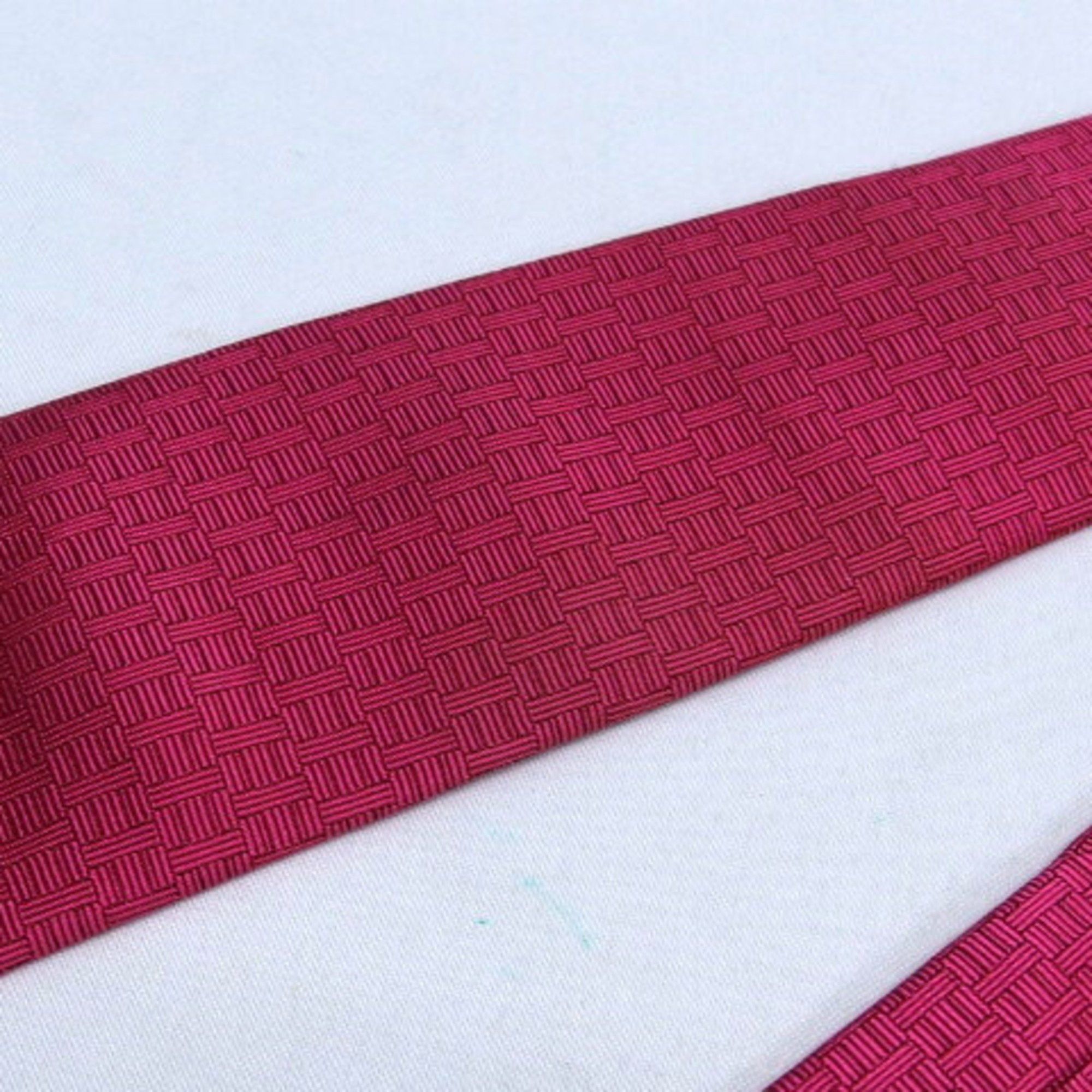 Hermes Hermes Fasonne H Clover Tie Vivid Pink Size ONE SIZE - 8 Thumbnail