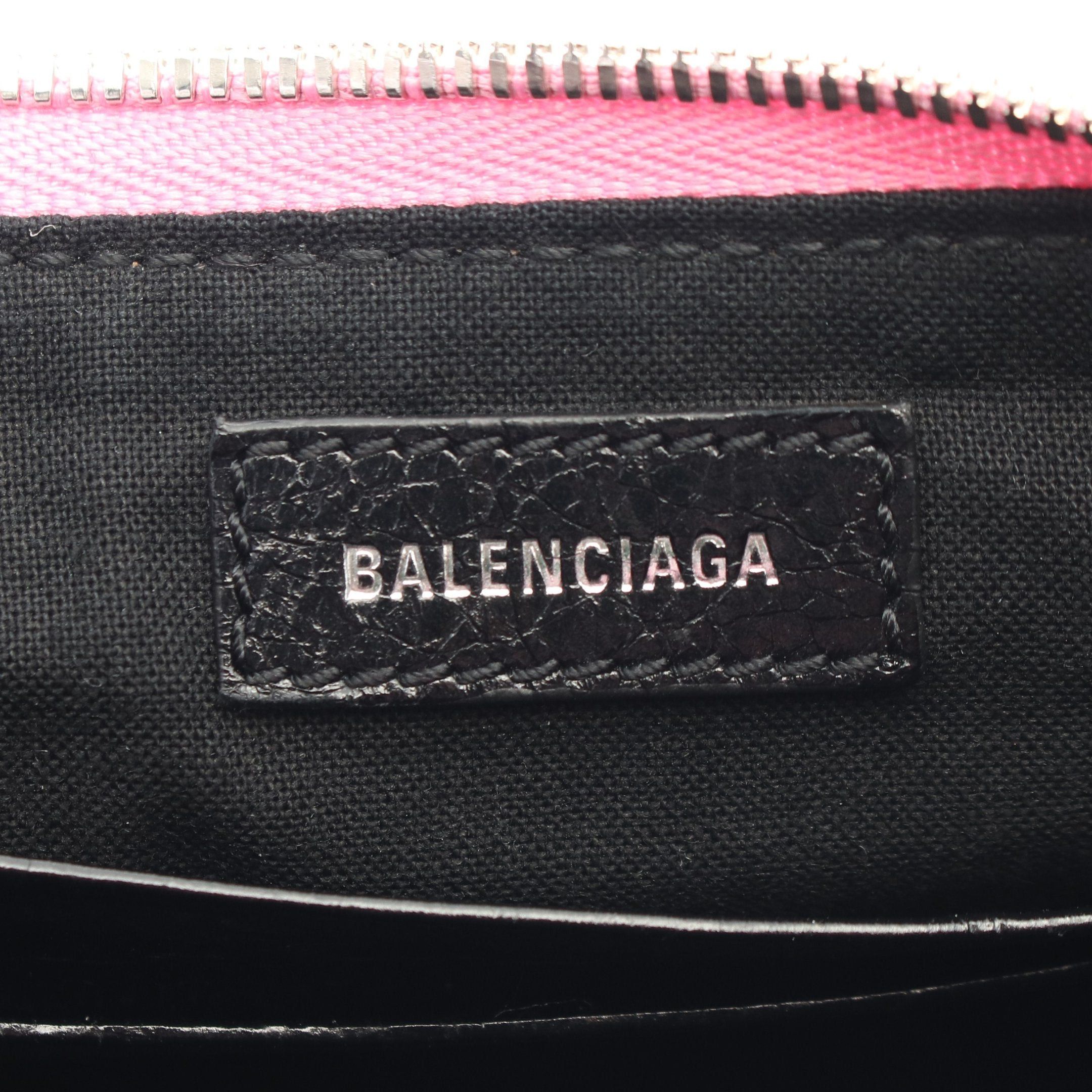 Balenciaga Balenciaga Le Cagole Mini Cagoule Chain Handbag Rabbit Leather Pink Size ONE SIZE - 4 Thumbnail