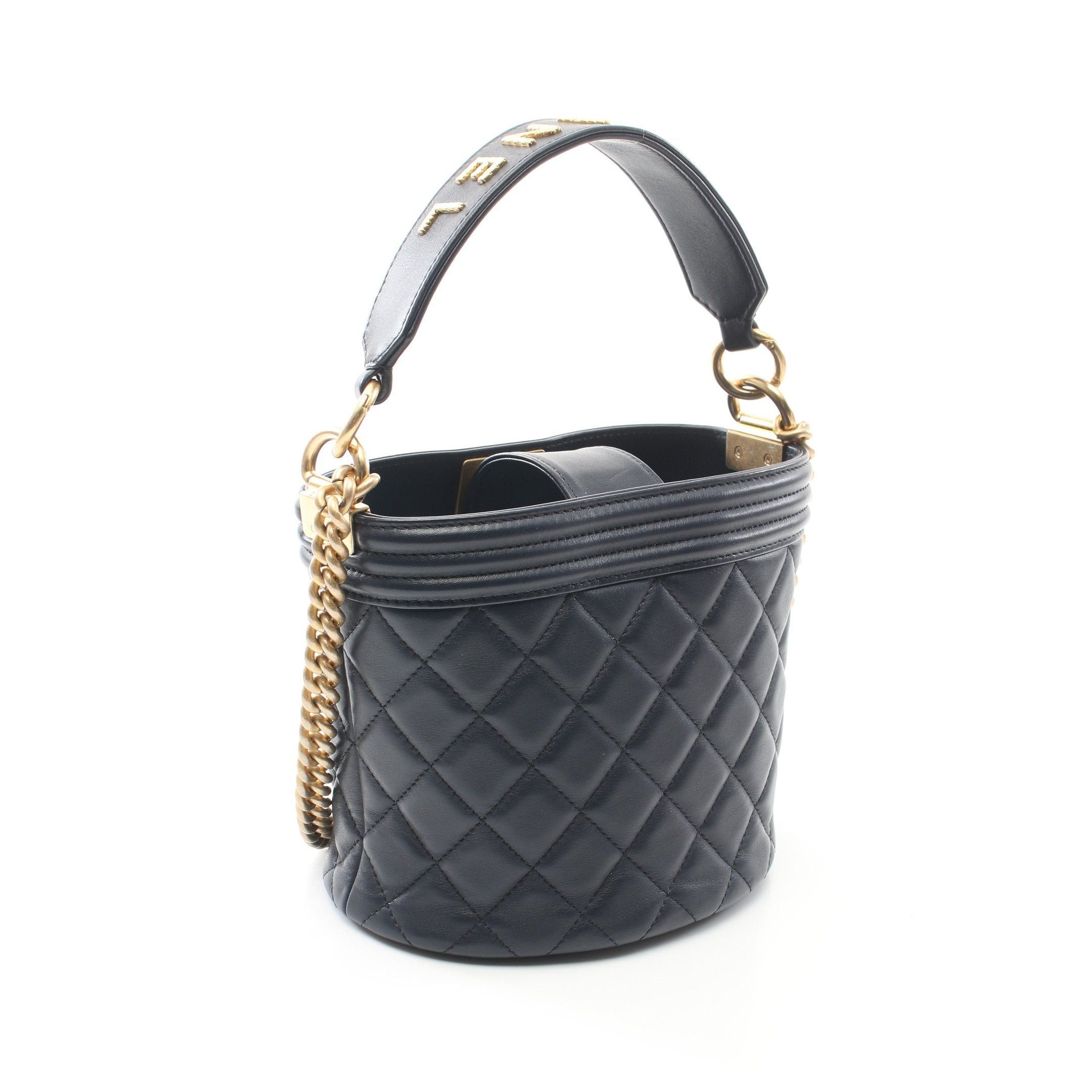 Chanel Chanel Boy Chanel Chain Shoulder Bag Leather Navy Gold Hardware Size ONE SIZE - 2 Thumbnail