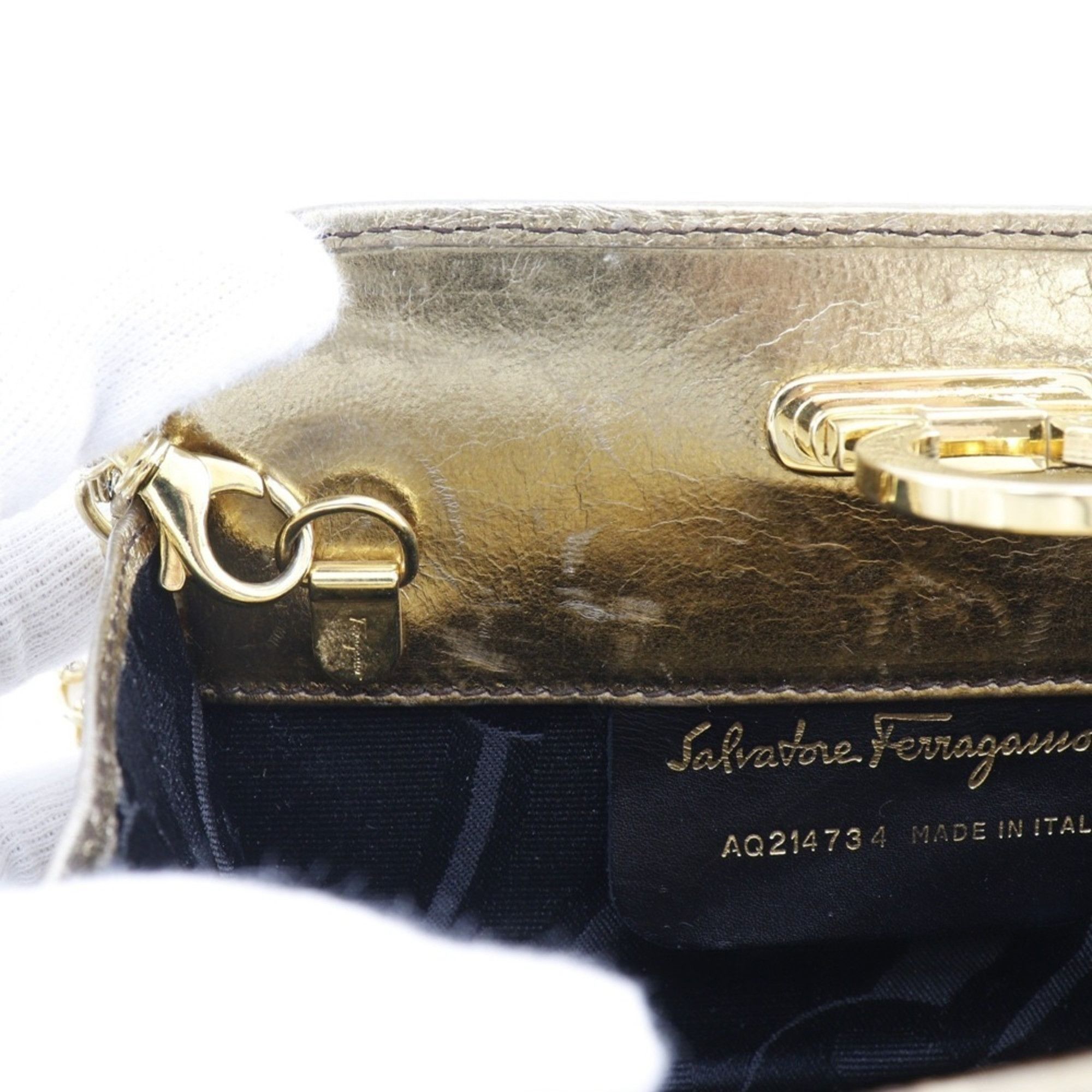 Salvatore Ferragamo Salvatore Ferragamo Chain Shoulder Bag Gancini Clutch AQ214734 Calf Gold 2way ChainShoulder Women's Size ONE SIZE - 12 Thumbnail