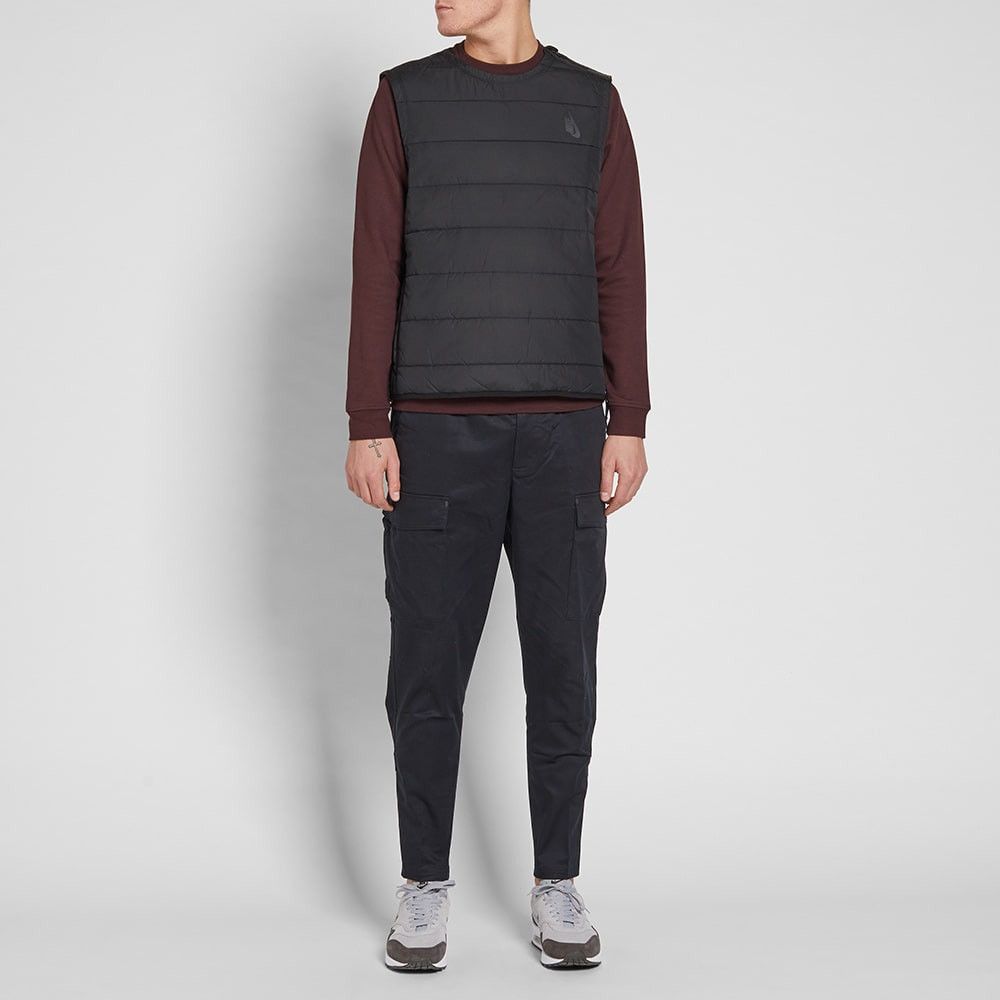 Nikelab essentials vest on sale