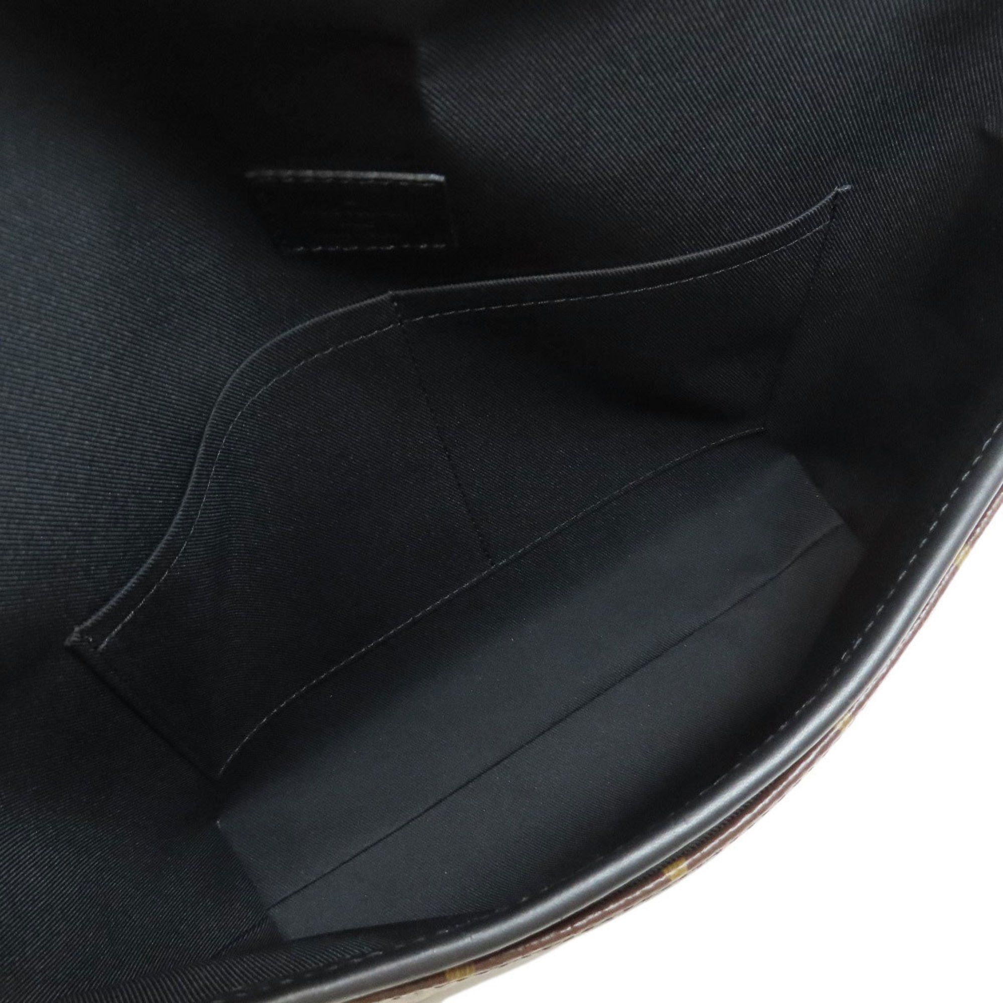 Louis Vuitton Louis Vuitton Magnetique shoulder Size ONE SIZE - 8 Thumbnail