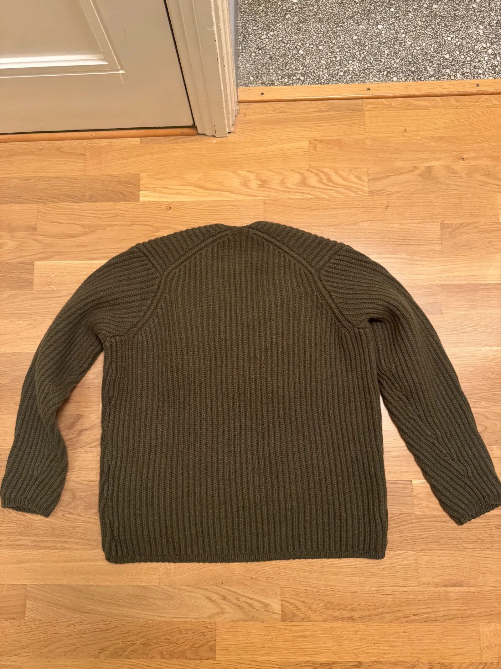 Acne Studios Acne Studios Deborah L-Wool Sweater Size XXS / US 00 / IT 34 - 4 Thumbnail