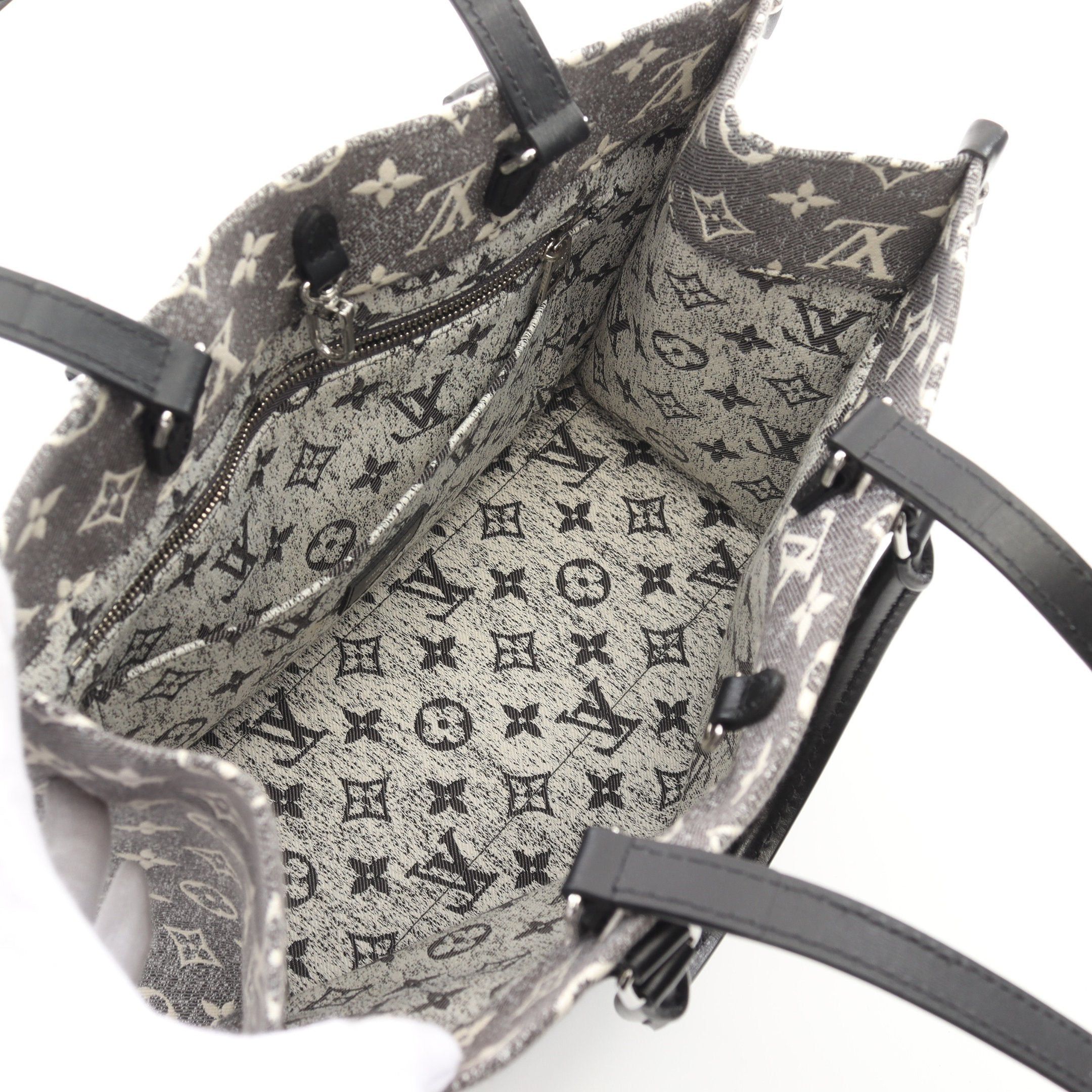 Louis Vuitton Louis Vuitton On-The-Go Mm Monogram Jacquard Denim Shoulder Bag Tote Leather Black Off White Size ONE SIZE - 3 Thumbnail