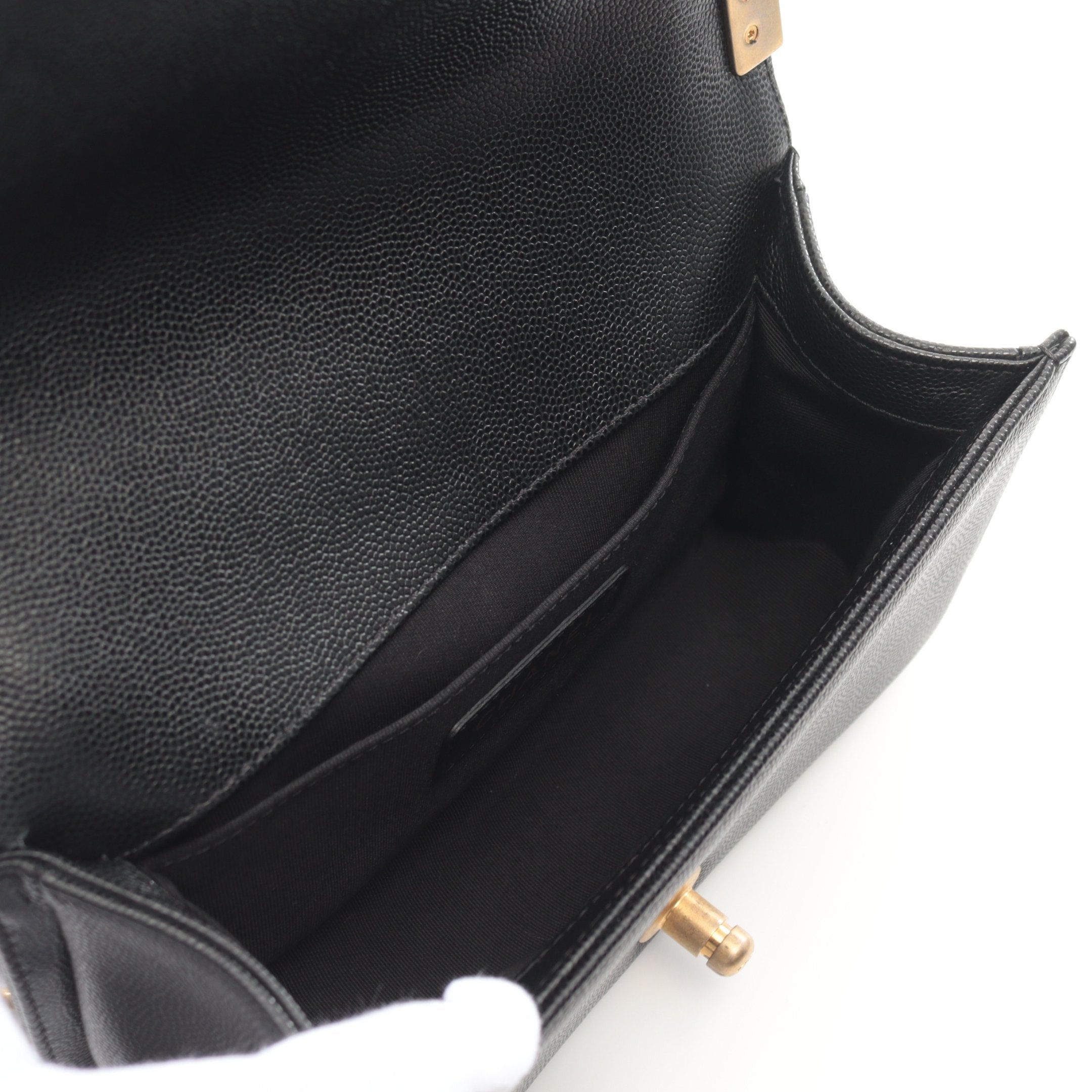 Chanel Chanel Boy Chanel Small Chain Shoulder Bag Caviar Skin Black Gold Hardware Size ONE SIZE - 3 Thumbnail