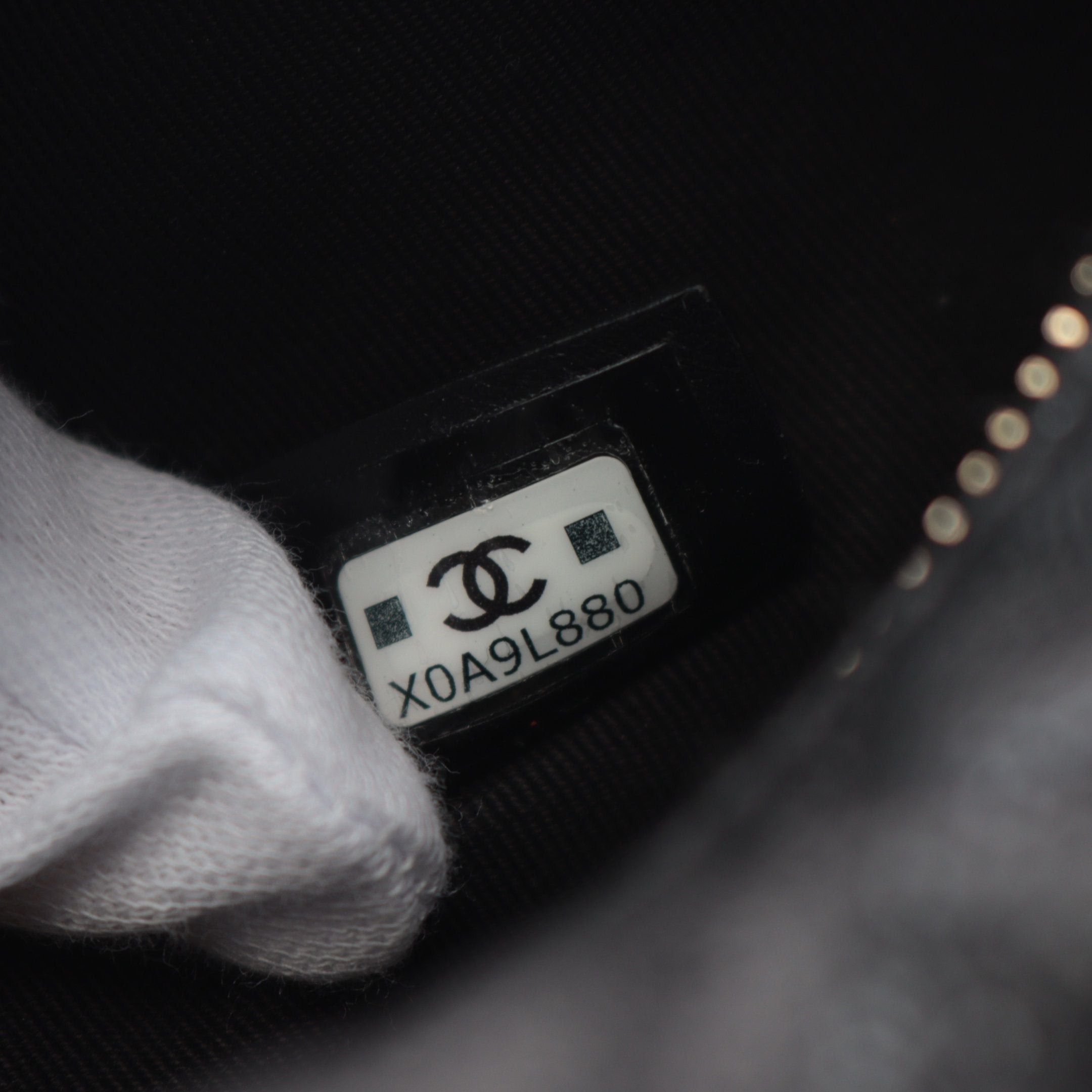 Chanel Chanel Matelasse Handbag Caviar Skin Black Gold Hardware Size ONE SIZE - 5 Thumbnail
