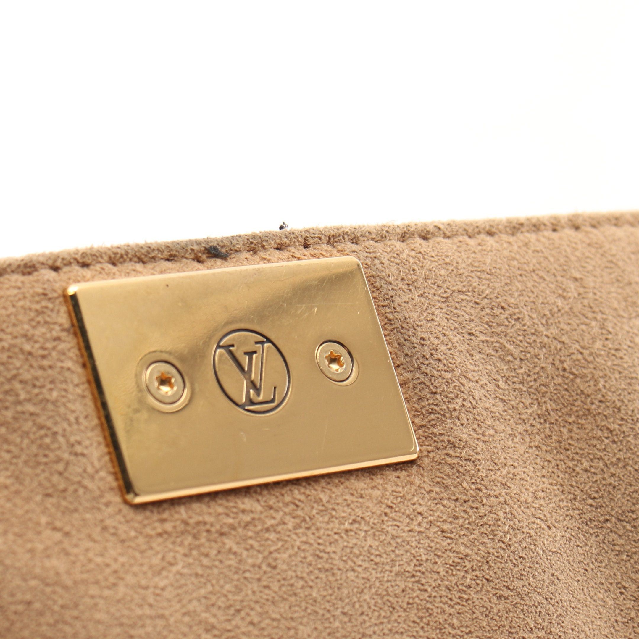 Louis Vuitton Louis Vuitton Marignan Monogram Coquelicot Handbag Leather Brown Red Size ONE SIZE - 10 Thumbnail
