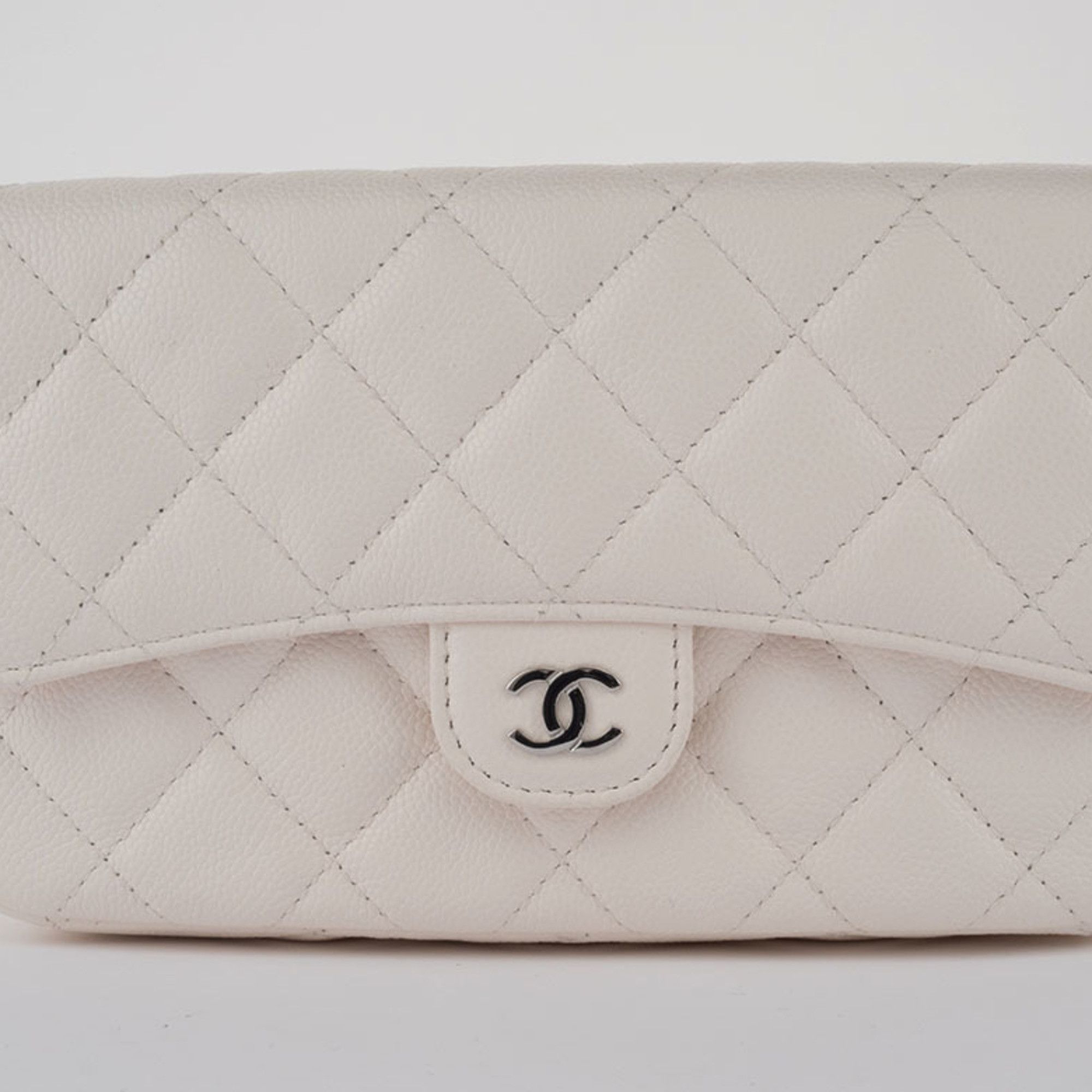 Chanel Chanel Matelasse Flap Phone Case Shoulder Bag White Women's Caviar Skin CHANEL Size ONE SIZE - 3 Thumbnail