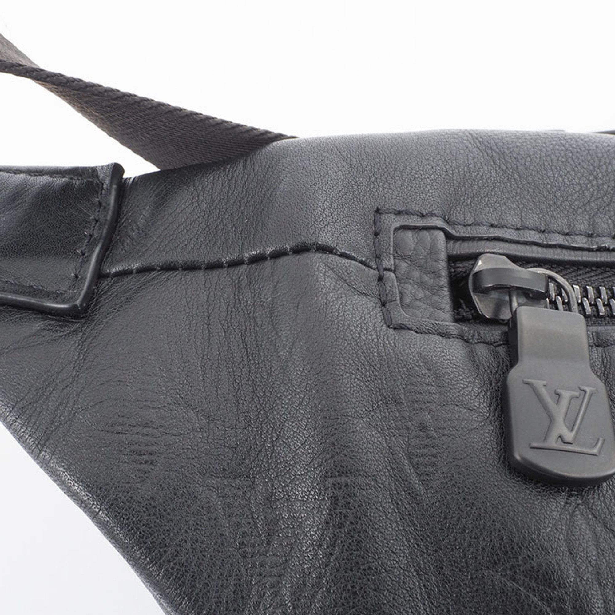 Louis Vuitton Louis Vuitton Discovery Bum Bag PM Body Black M46036 Men's Monogram Shadow Leather LOUIS VUITTON Size ONE SIZE - 12 Thumbnail