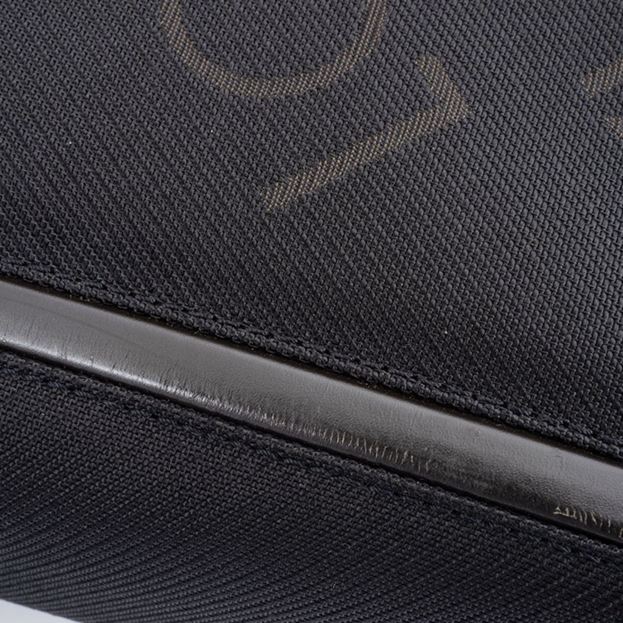 Louis Vuitton Louis Vuitton Citadan NM Shoulder Bag Black M93223 Men's Damier Geant Canvas LOUIS VUITTON Size ONE SIZE - 6 Thumbnail